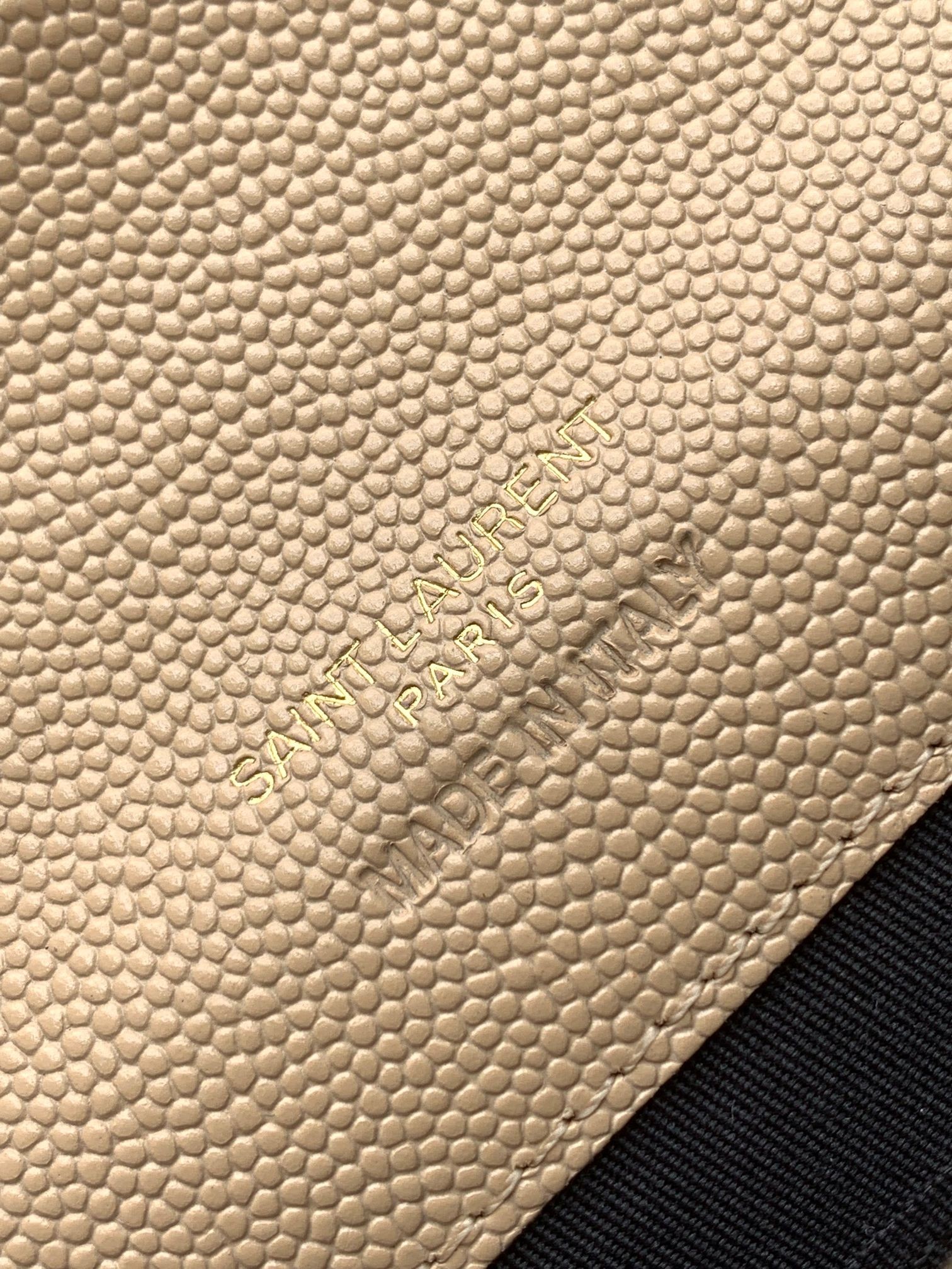 세인트로랑 모노그램 엔벨로프 클러치백 베이지 금장 (21cm)