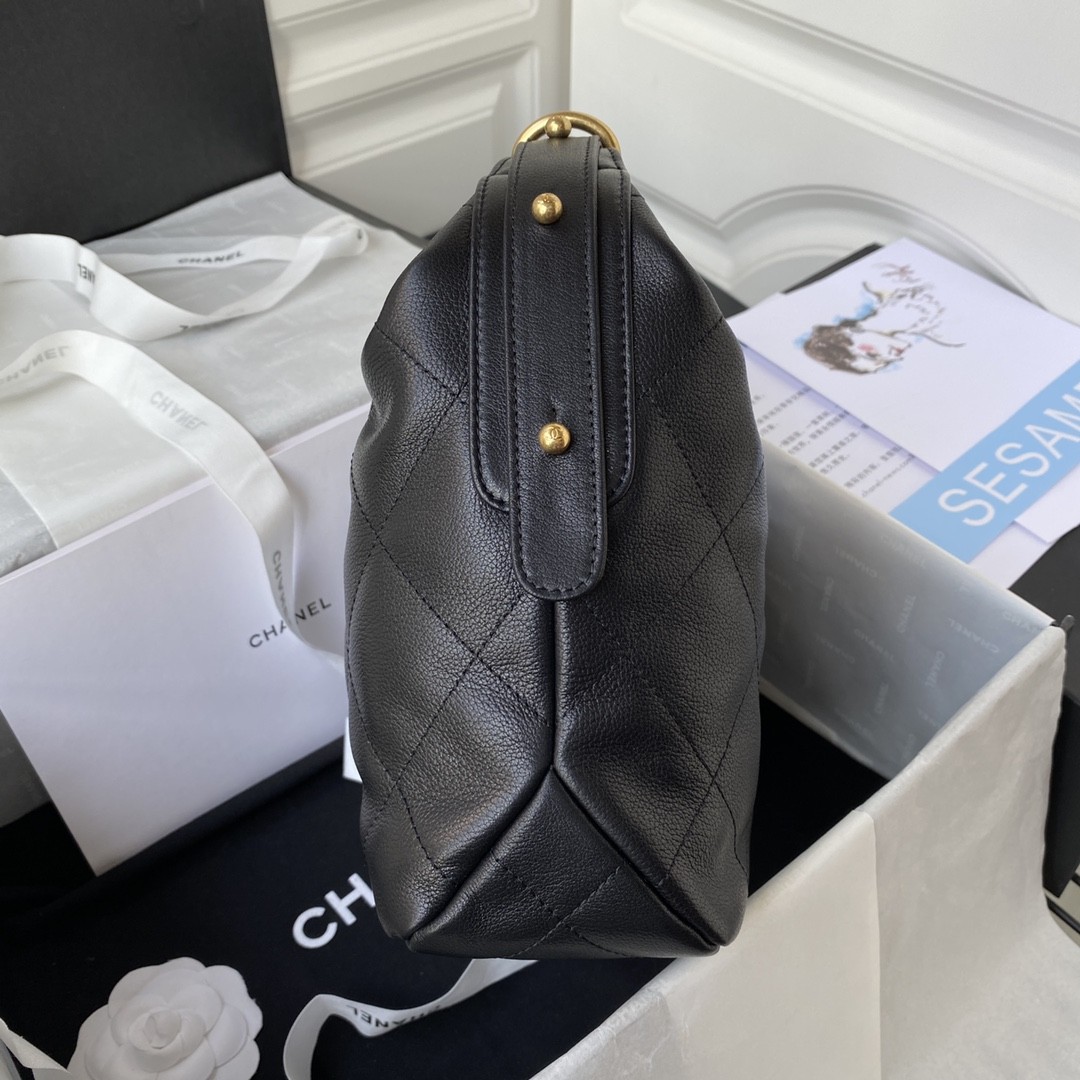 샤넬 CHANEL 호보 핸드백 카프스킨