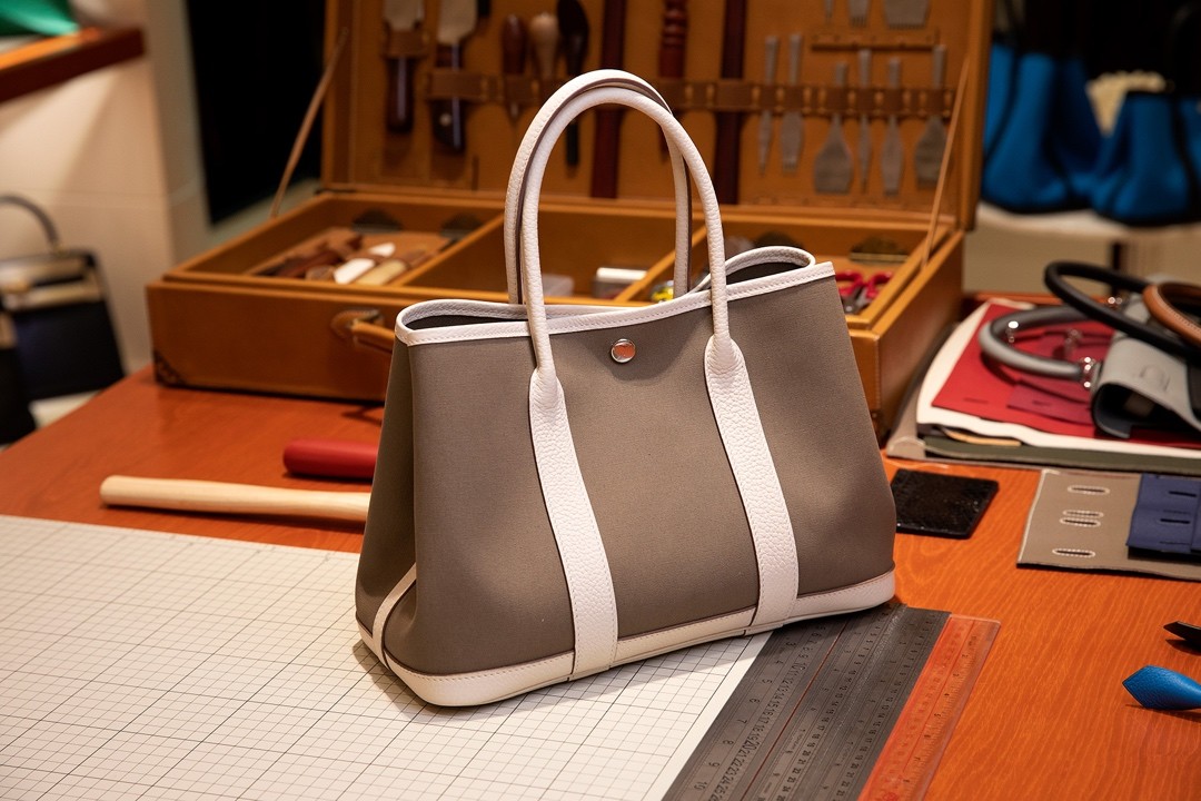 에르메스 가든 파티 토트백 (반수공)