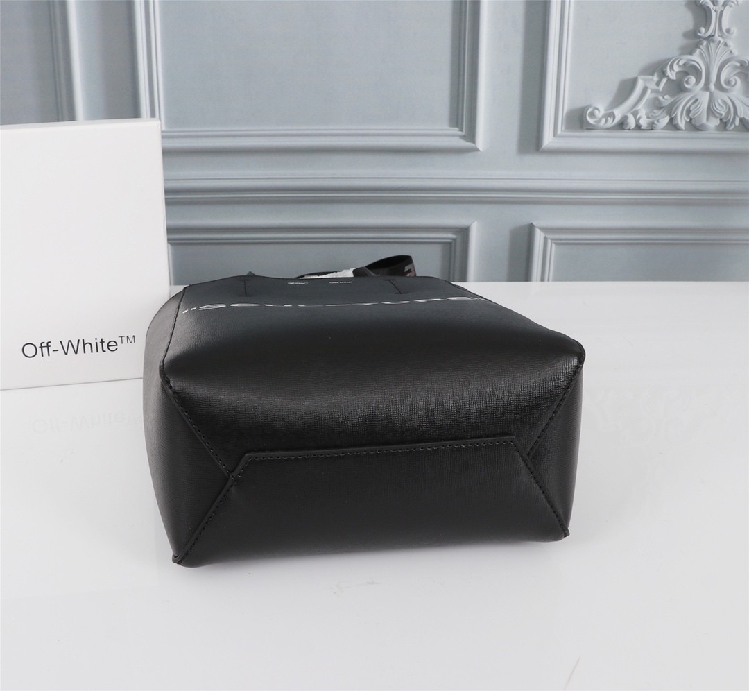 오프화이트 토트 백