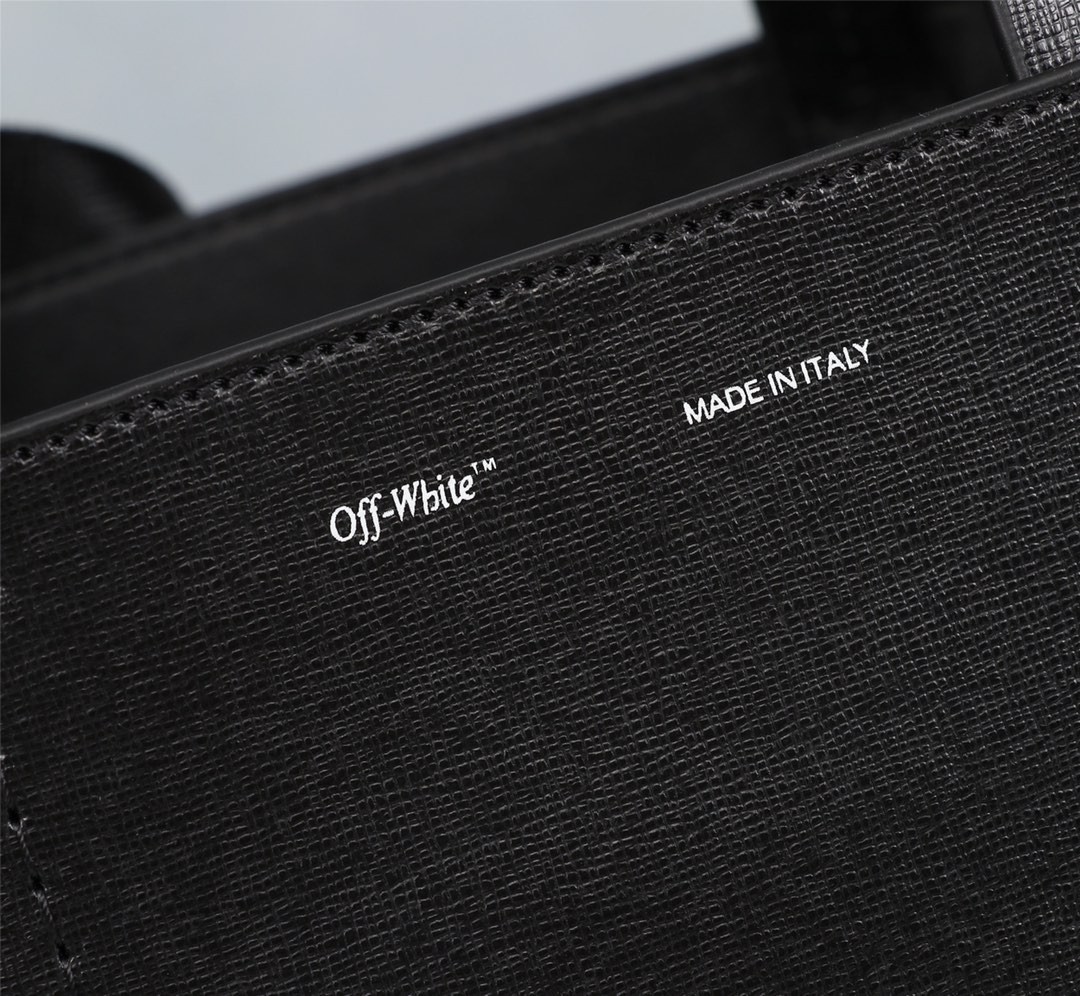 오프화이트 토트 백
