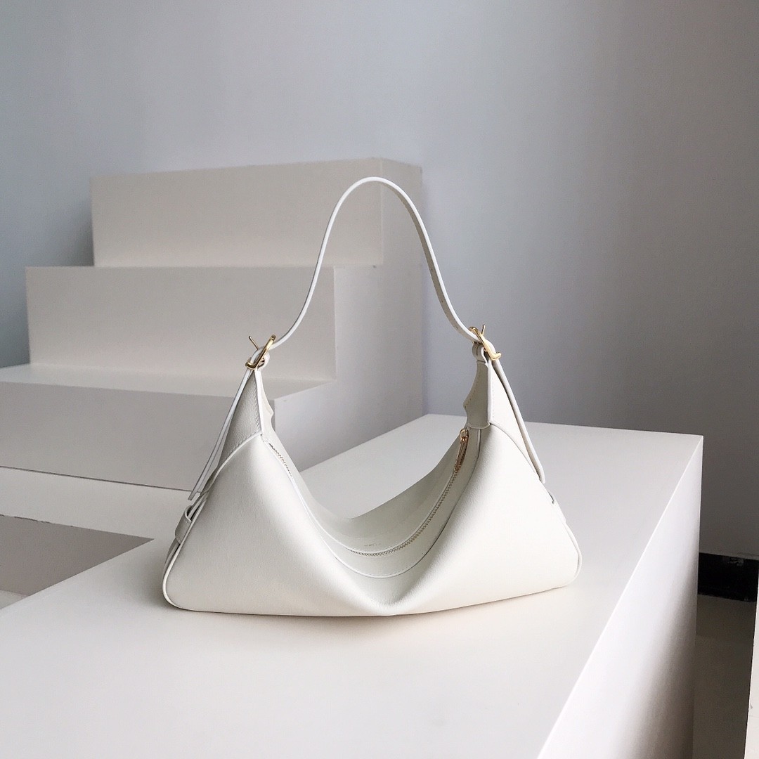 [CELINE-셀린느] 셀린느 셔플 카프스킨 로미 호보백