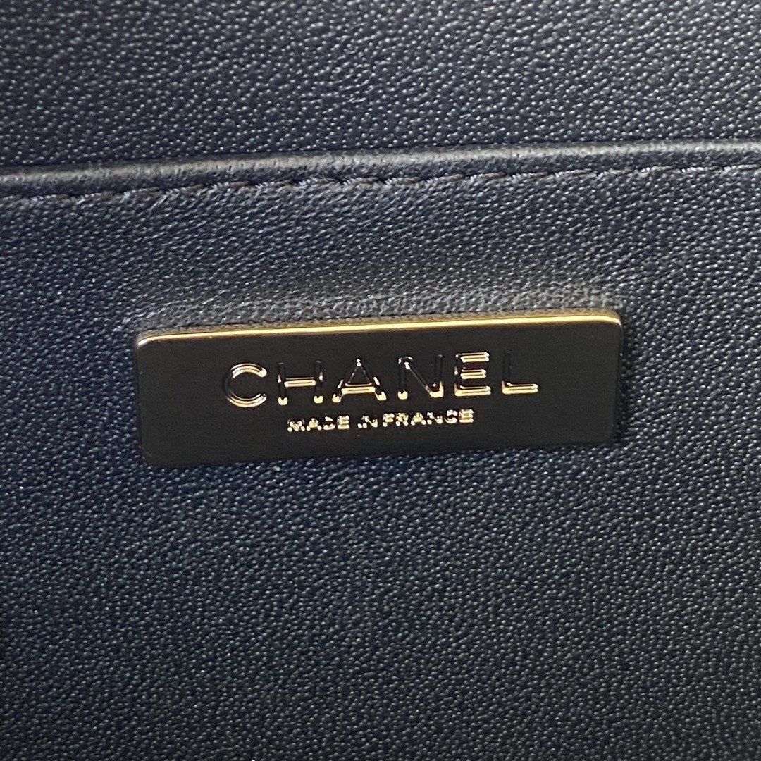 샤넬  탑핸들 베티니 케이스백 (블랙)