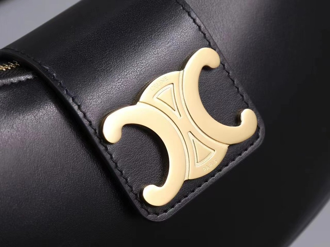 [CELINE-셀린느] 미디엄  아바 트리옹프백 - 부드러운 카프스킨 블랙