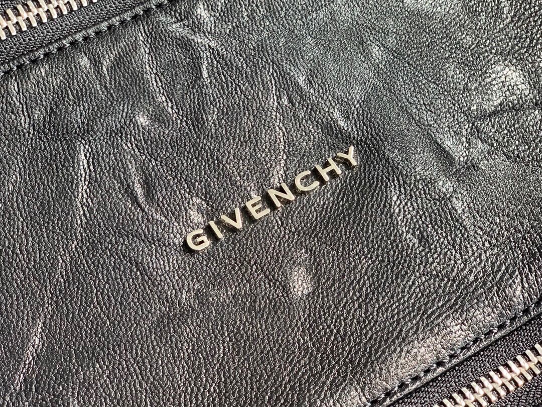 지방시 GIVENCHY 판도라 토트 백