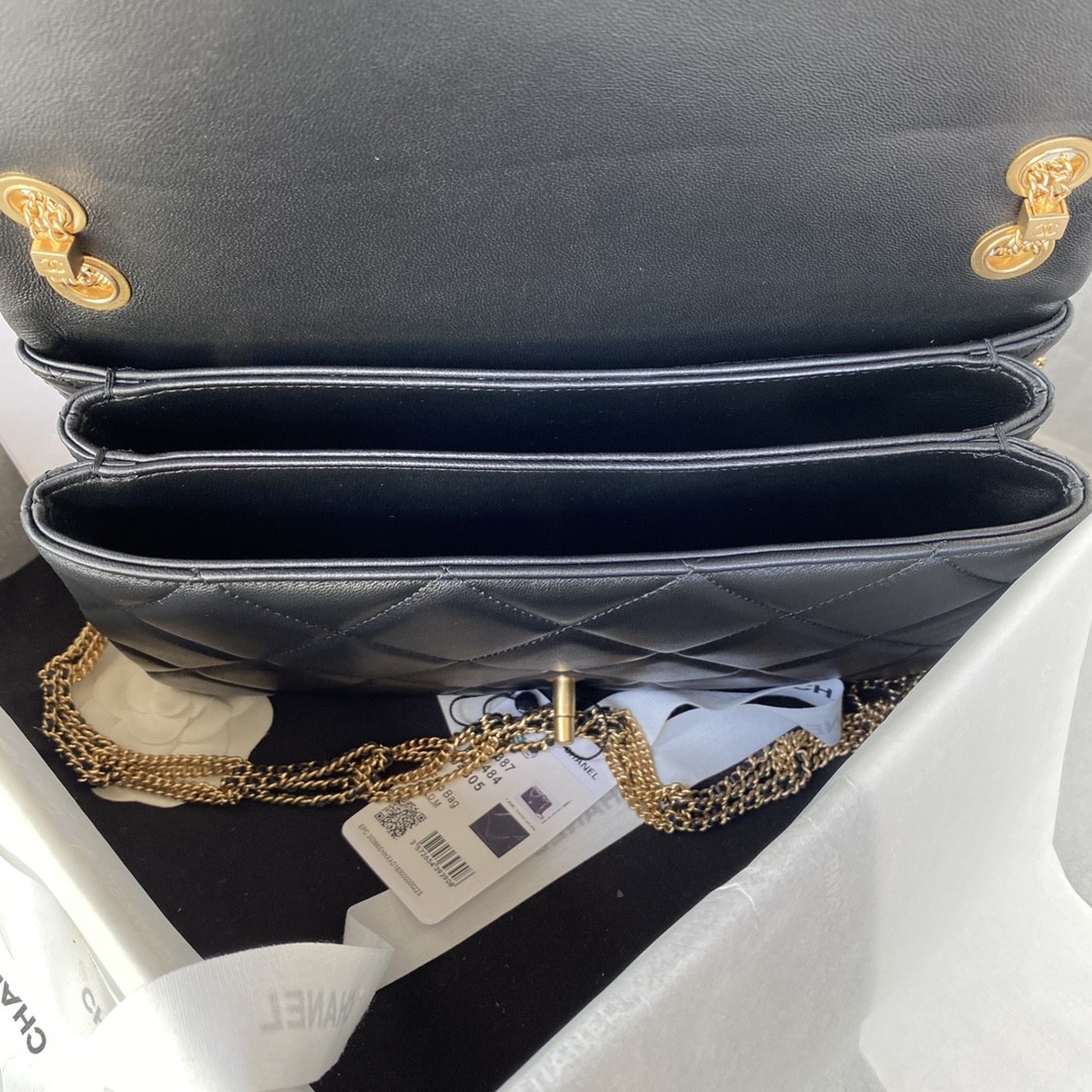 샤넬 CC 램스킨 플랩백 금장 미듐 (블랙)