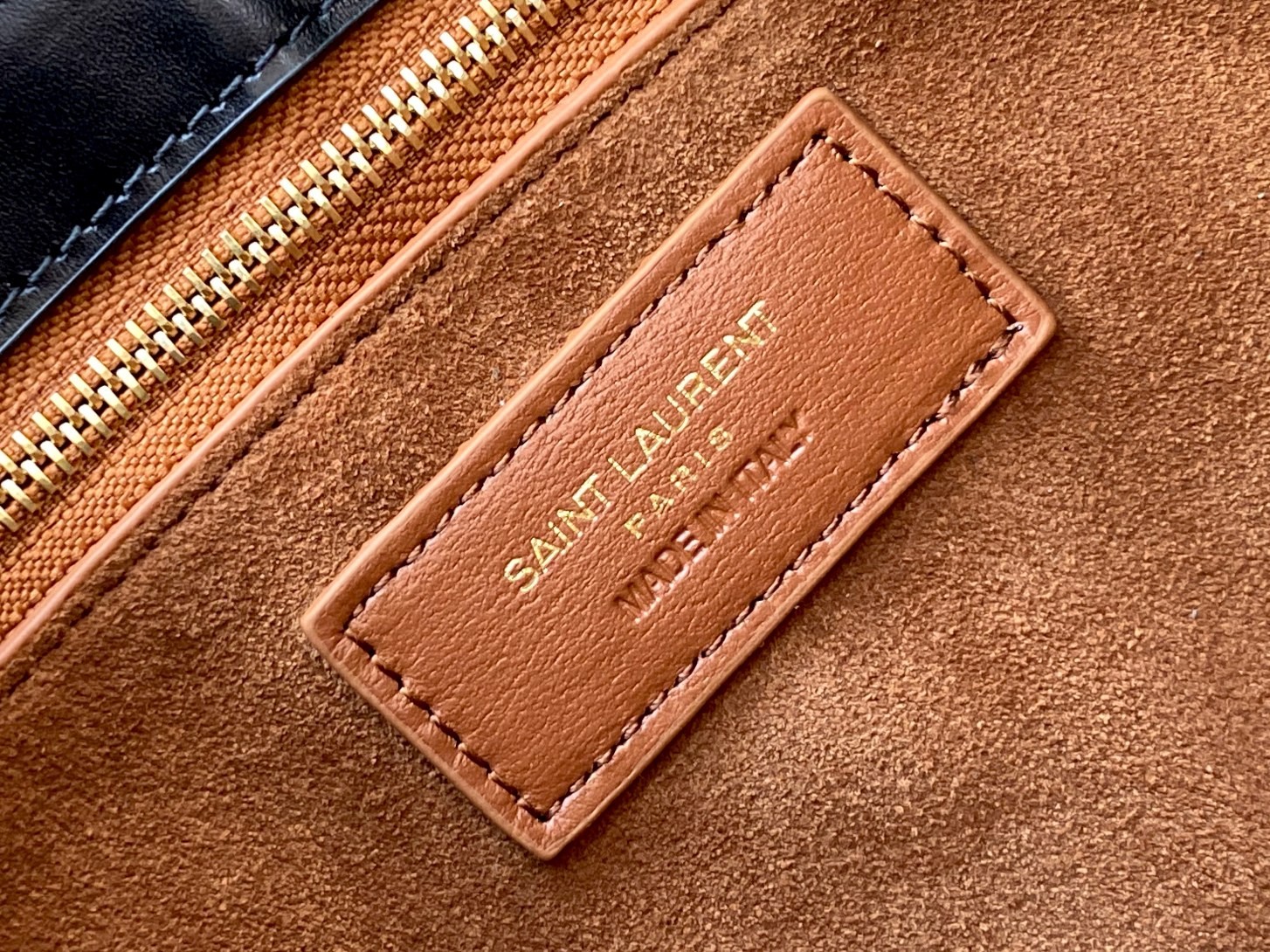 세인트로랑 르 페르모아 호보백 (블랙)