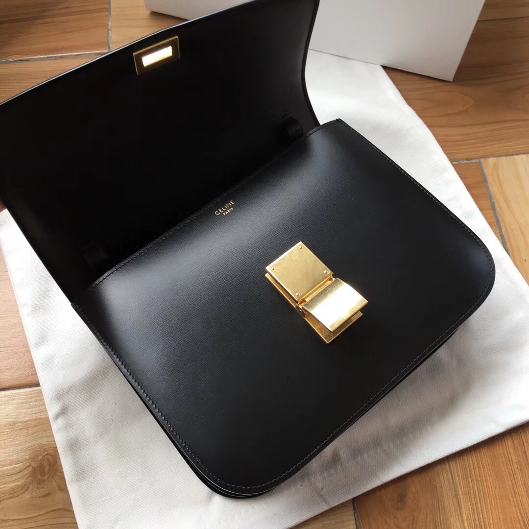 [.CELINE-셀린느]  셀린느 박스 카프스킨 틴 클래식백 블랙
