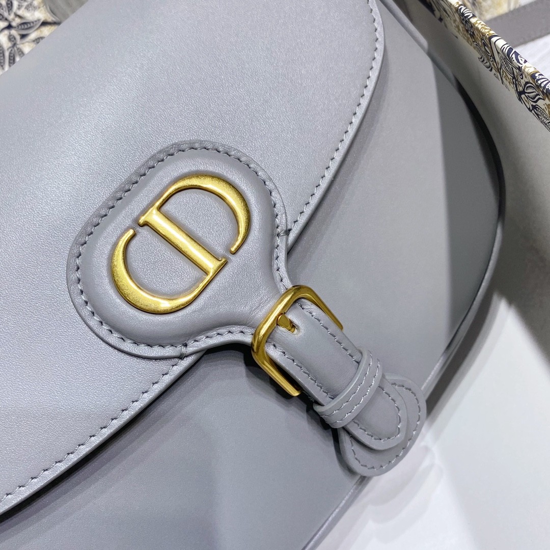 디올 BOBBY 백 미듐 (그레이)