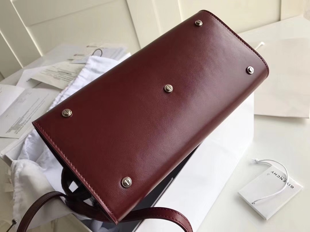 지방시 GIVENCHY Horizon 호라이즌 토트 백