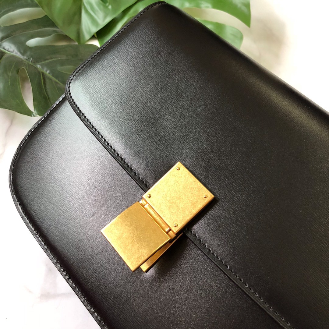 [CELINE-셀린느]  셀린느 박스 카프스킨 틴 클래식백 블랙