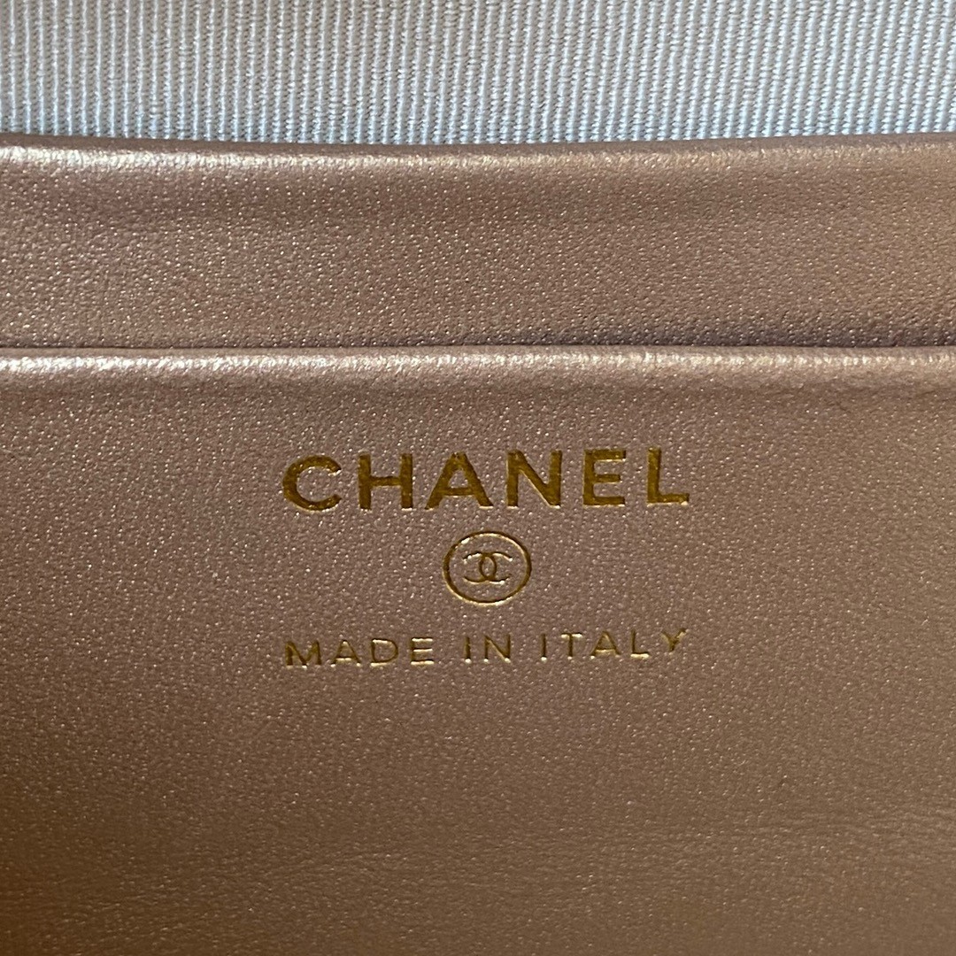 샤넬 골든볼 베티니 카메라 미니 사각 체인백 (그레이)