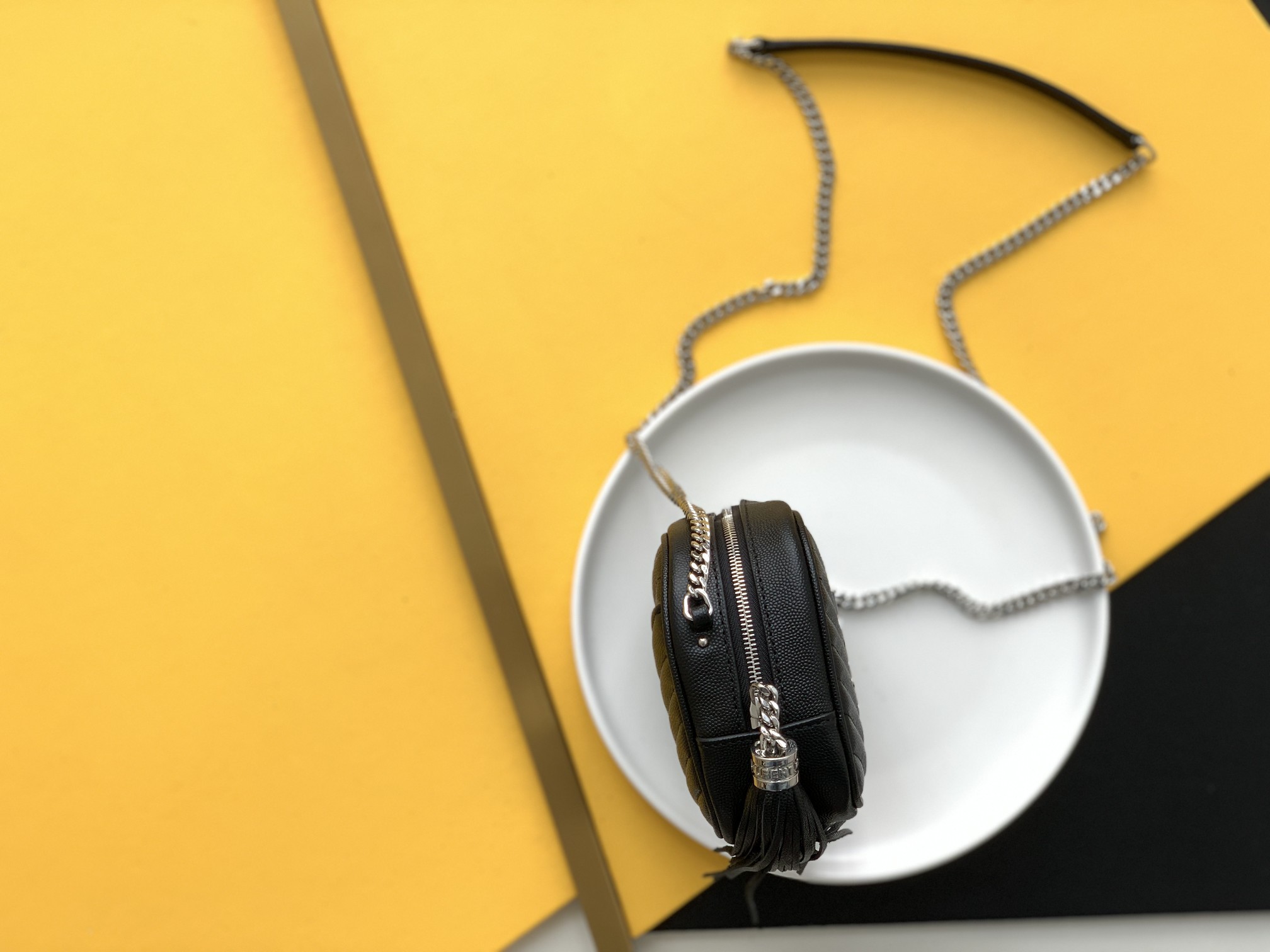 세인트로랑 YSL 마틀라세 루 미니 크로스 백