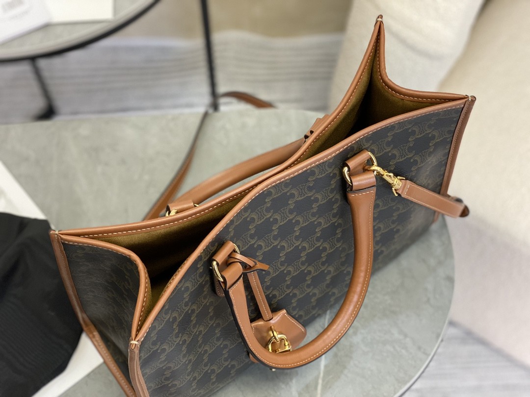 [CELINE-셀린느] 미니 호리존탈 카바스 - 트리옹프 캔버스 & 카프스킨 탠 [백경]