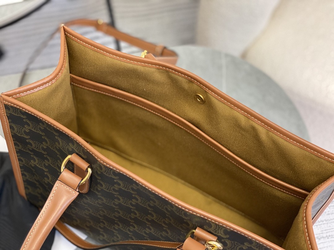 [CELINE-셀린느] 미니 호리존탈 카바스 - 트리옹프 캔버스 & 카프스킨 탠 [백경]