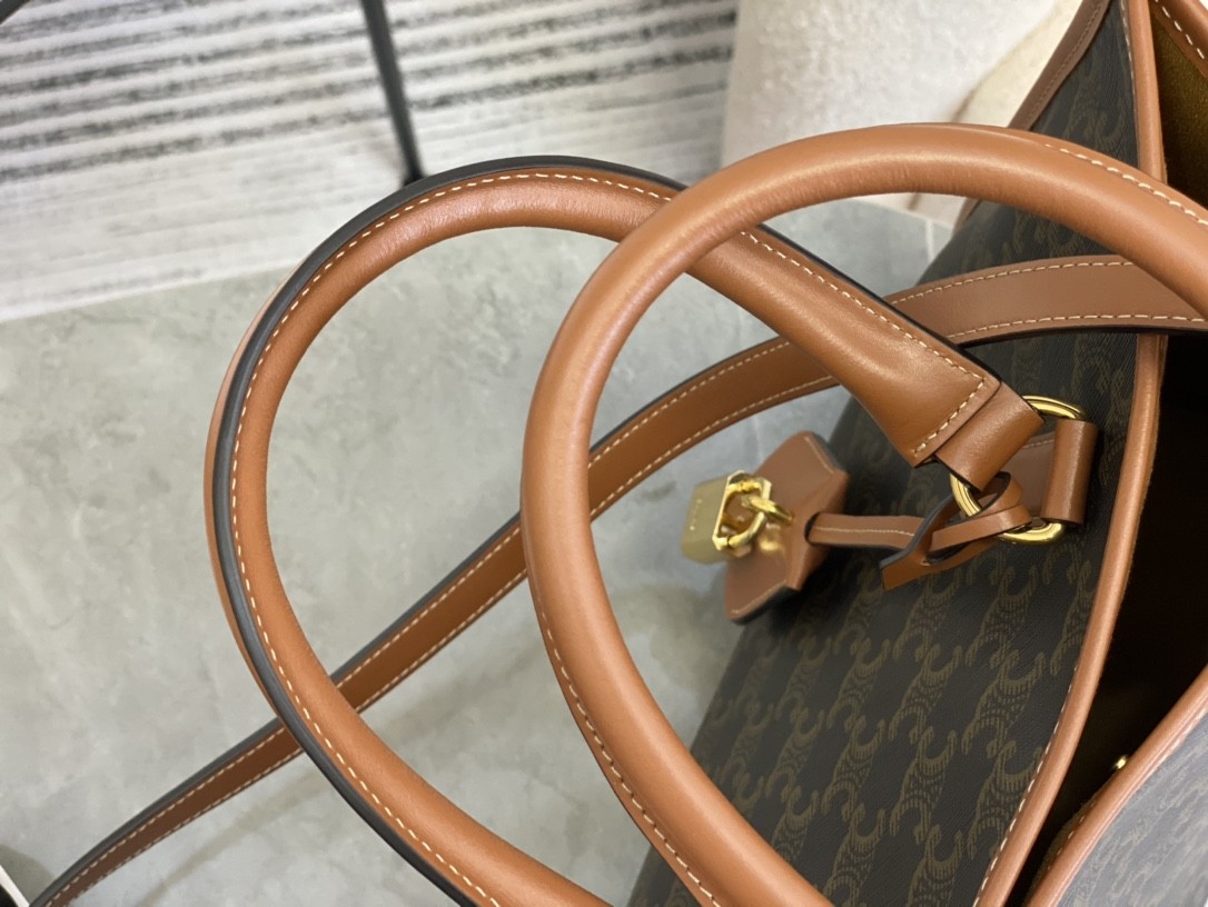 [CELINE-셀린느] 미니 호리존탈 카바스 - 트리옹프 캔버스 & 카프스킨 탠 [백경]