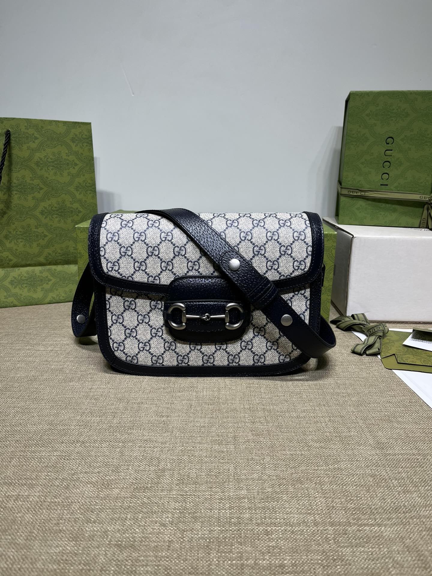 구찌 홀스빗 1955 스몰 숄더백