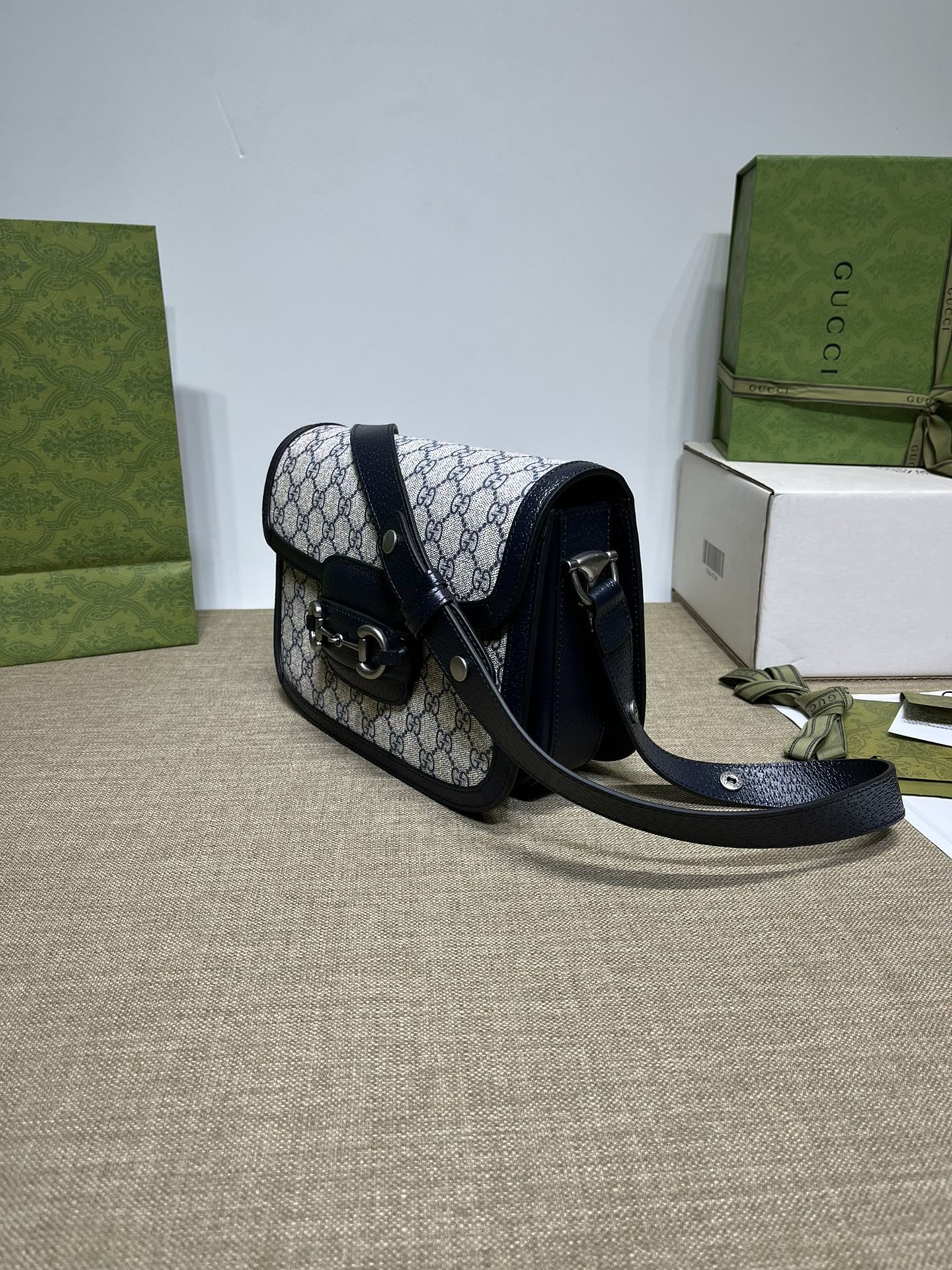 구찌 홀스빗 1955 스몰 숄더백