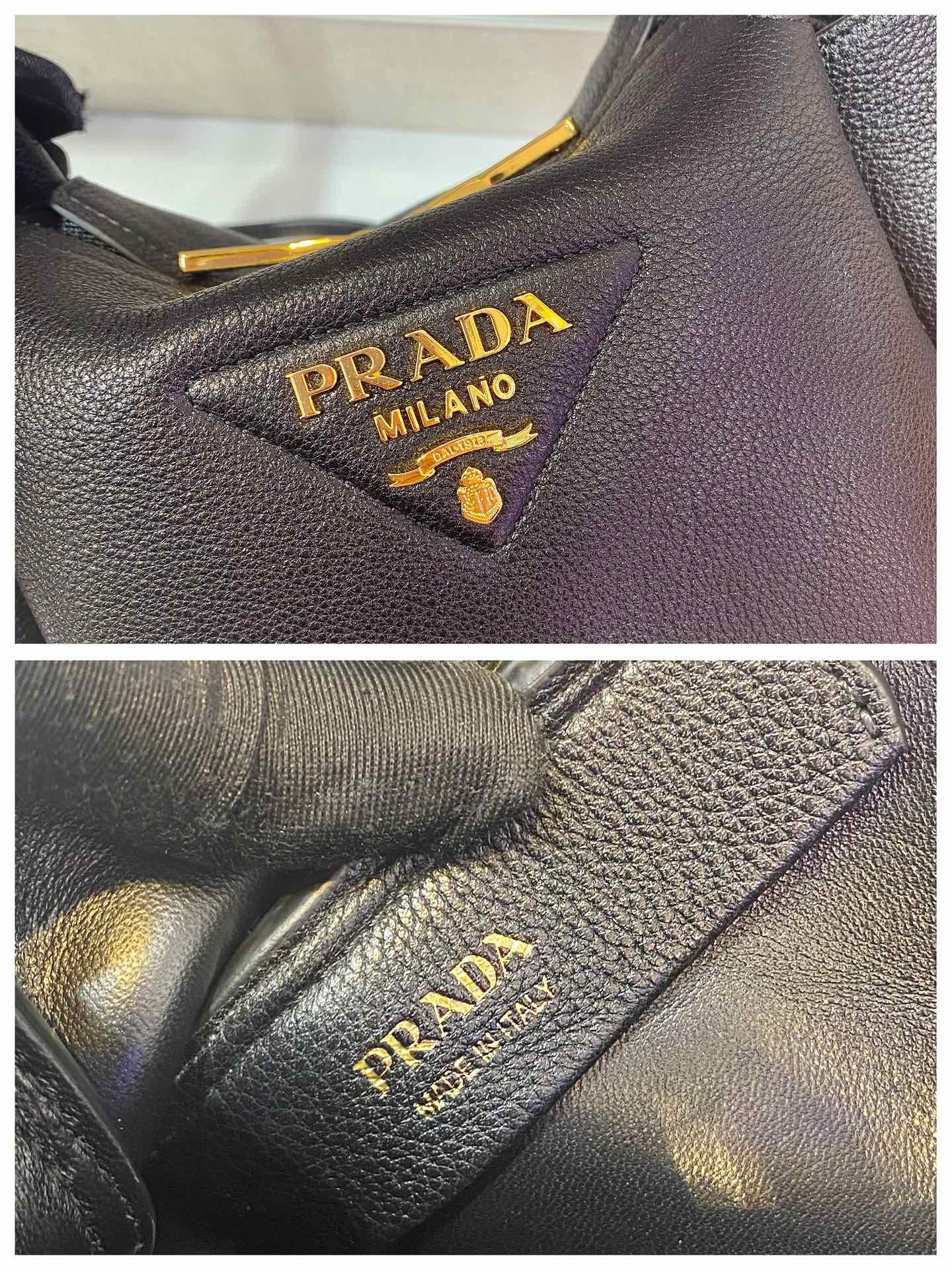 프라다 다이노 레더 핸드백