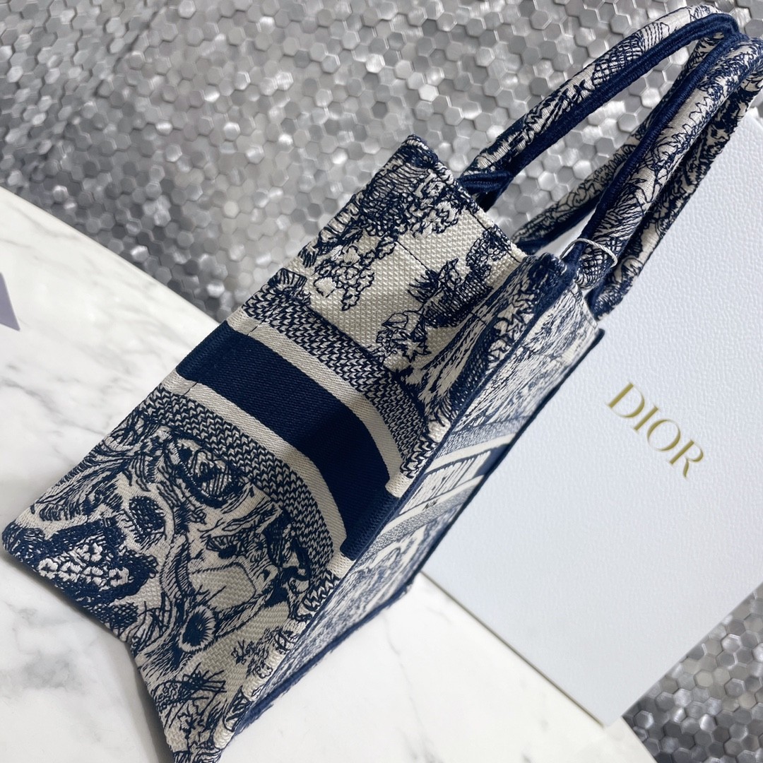 디올 북토트 스몰 쥬이 프린트 (화이트)