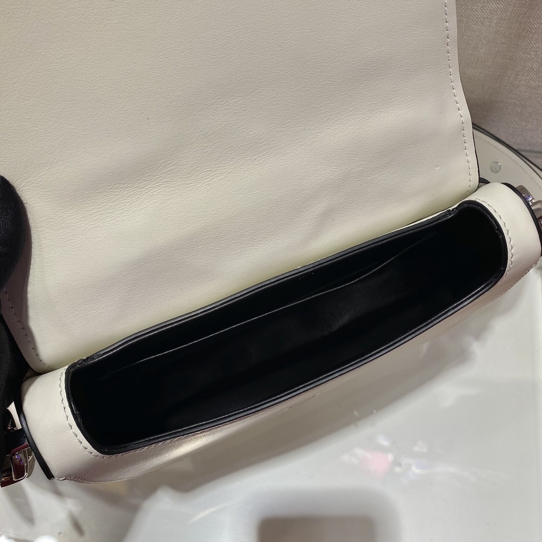 프라다 스펙트럼 숄더백