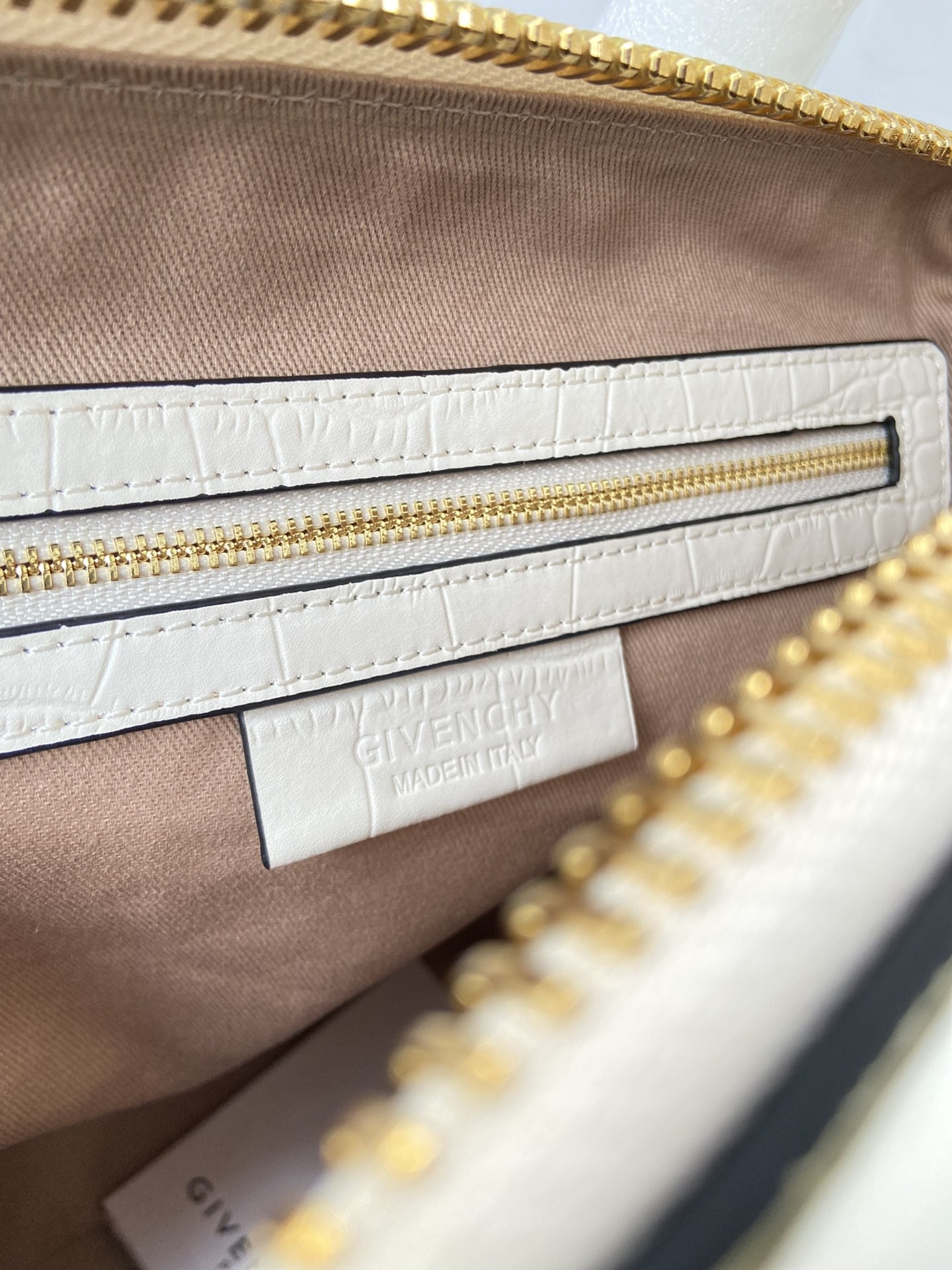 지방시 GIVENCHY Antigona tote 안티고나 토트 백