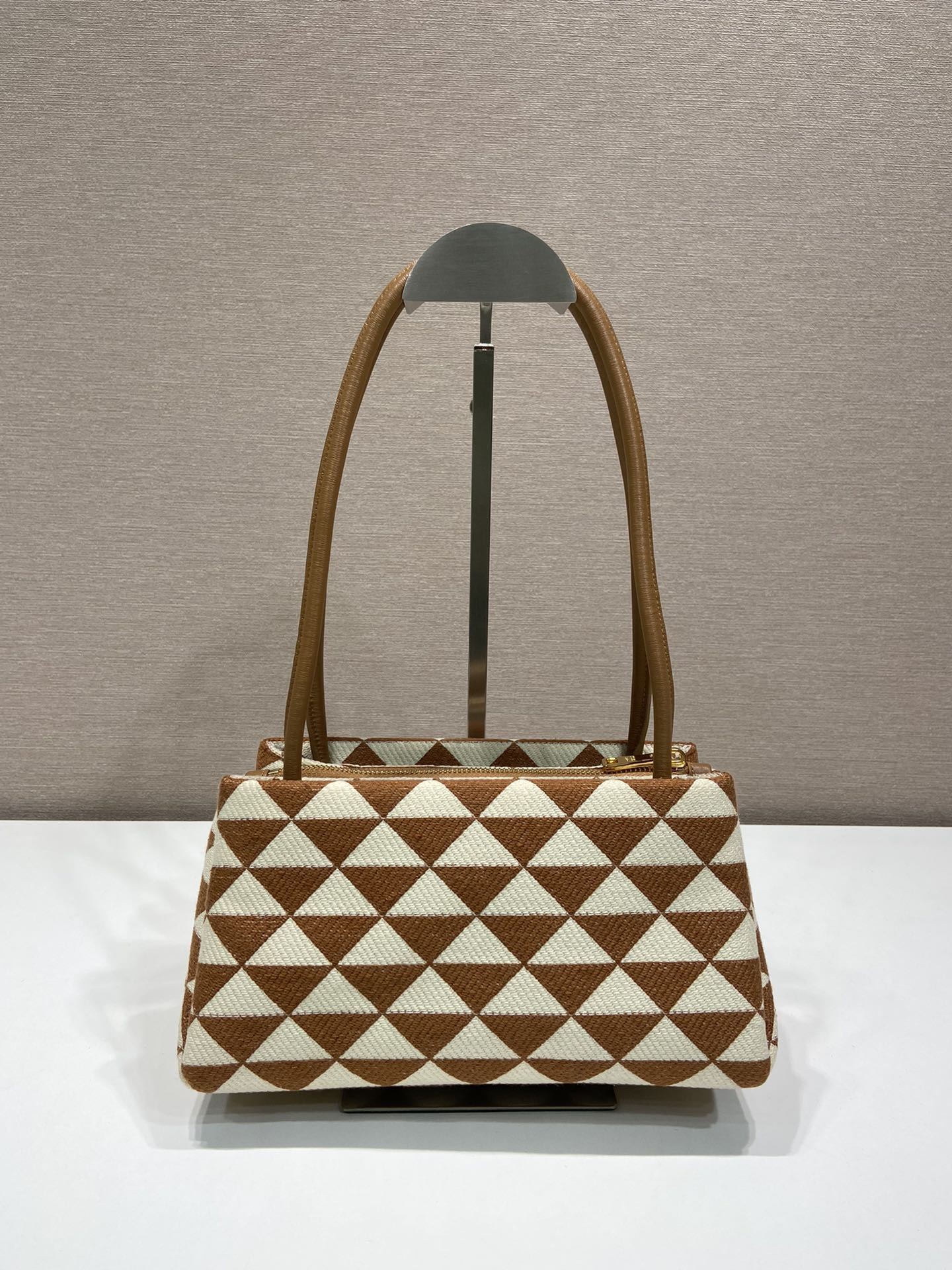 프라다 PRADA 스몰 자수 패브릭 숄더백