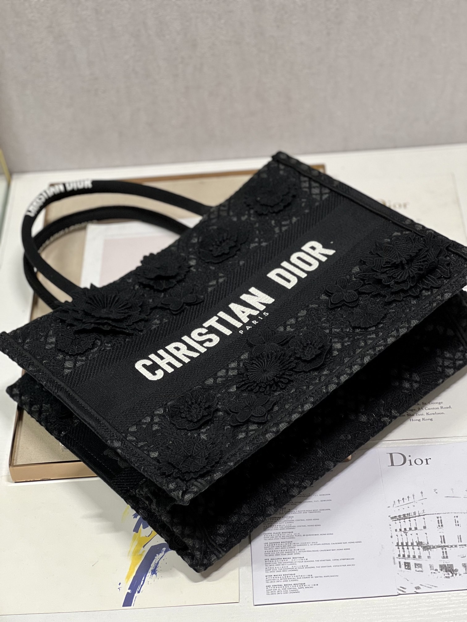 디올 북 토트백 미듐