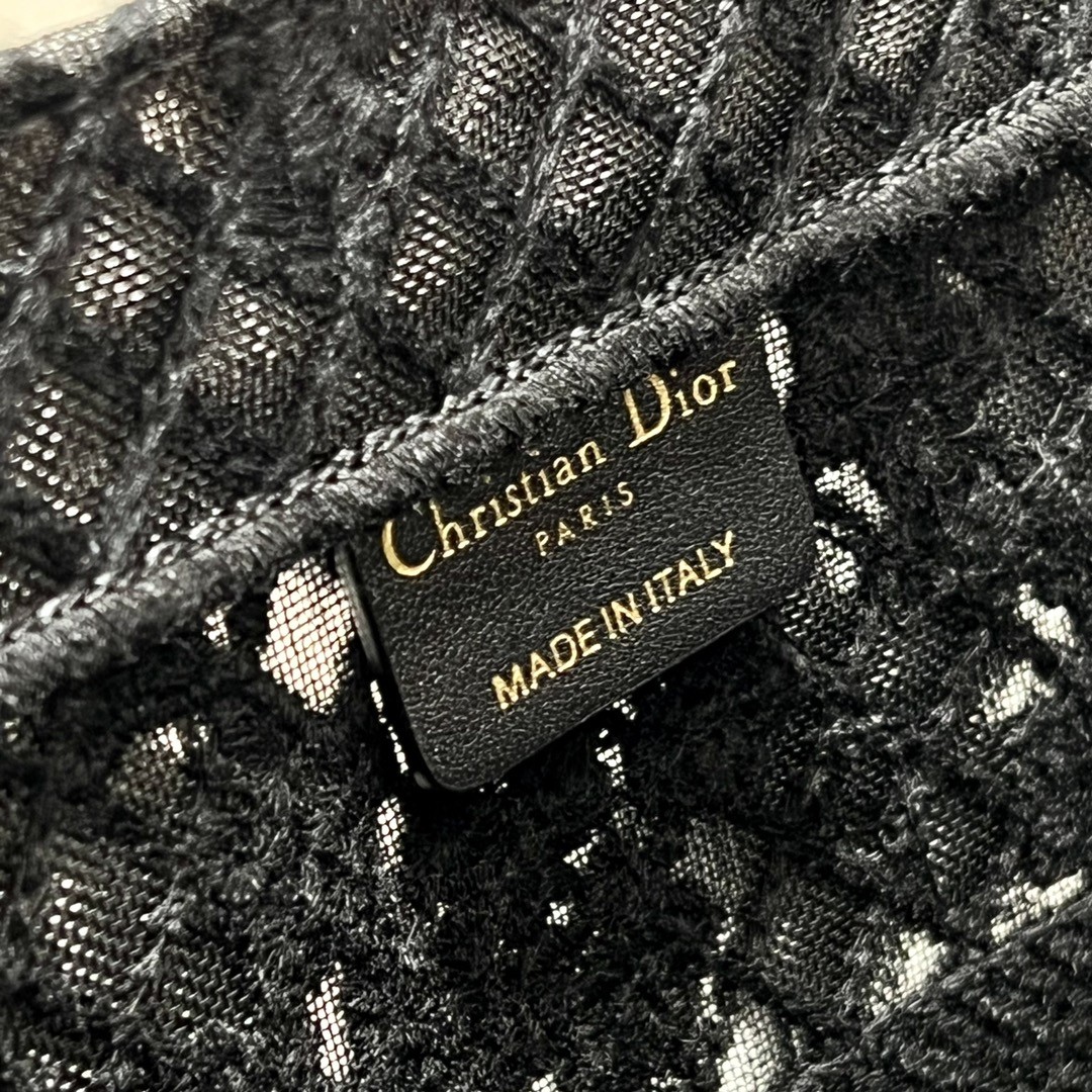 디올 북 토트백 미듐