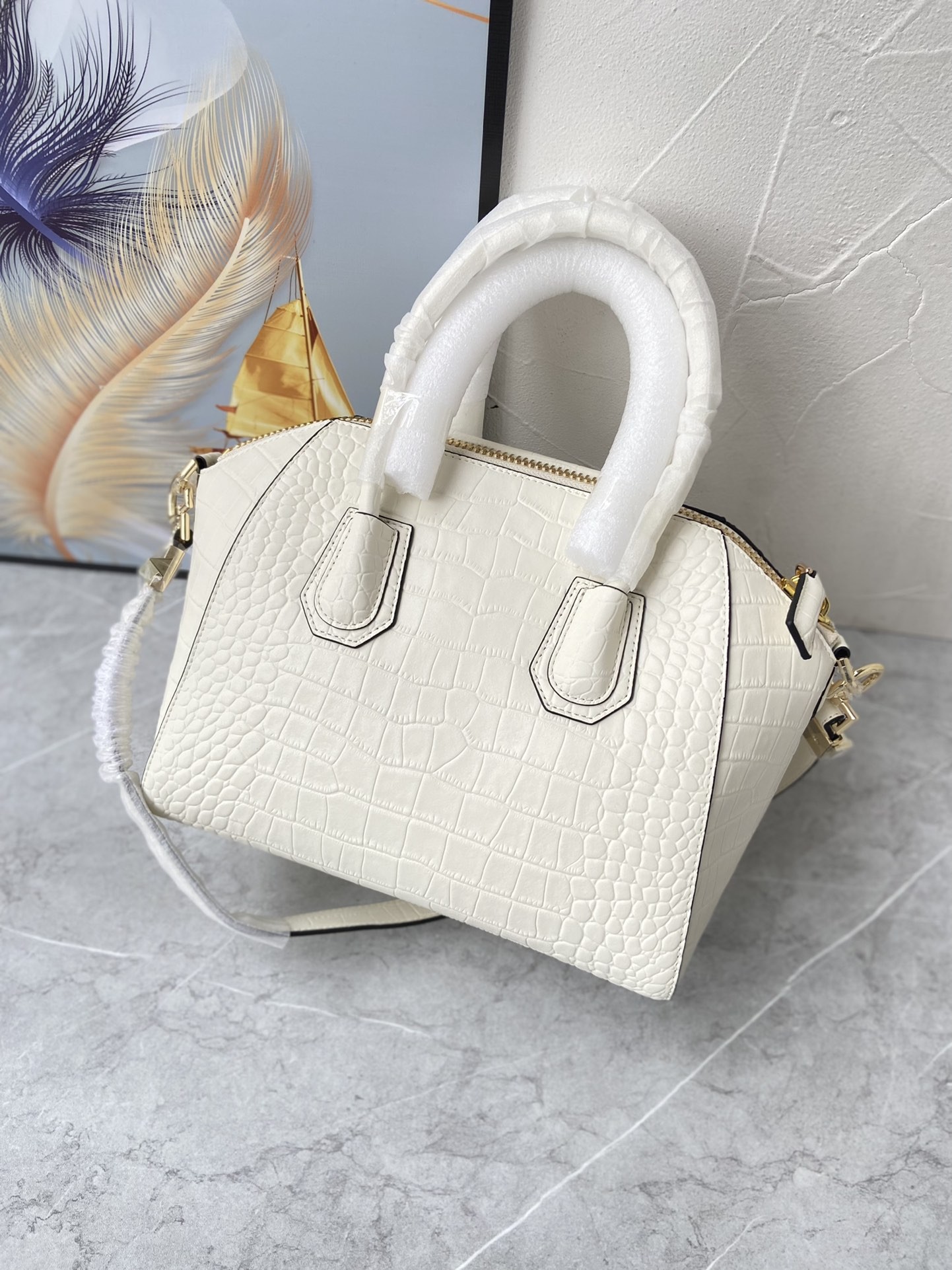 지방시 GIVENCHY Antigona mini tote 안티고나 미니 토트 백