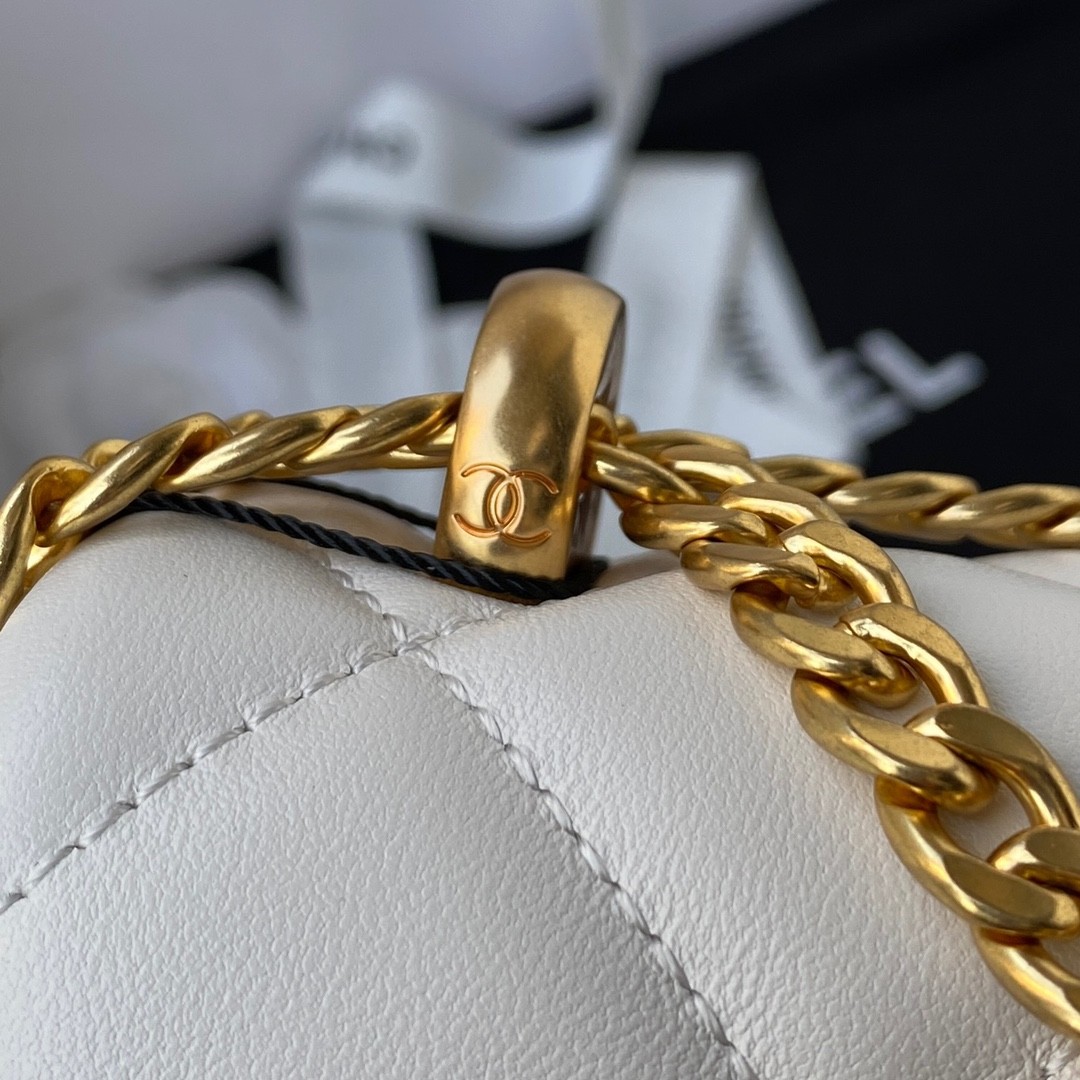 샤넬 CHANEL 체인 플랩 백