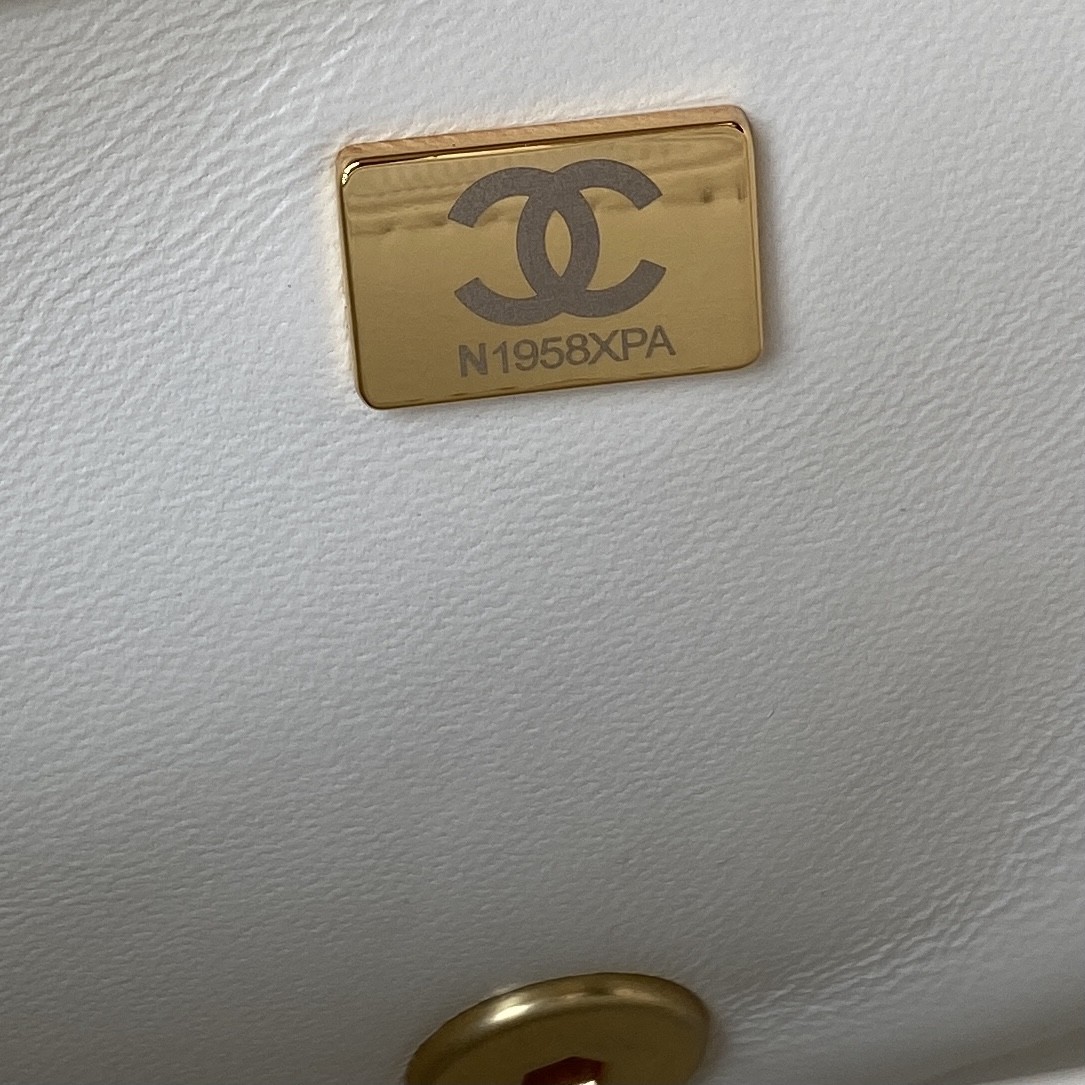 샤넬 CHANEL 체인 플랩 백