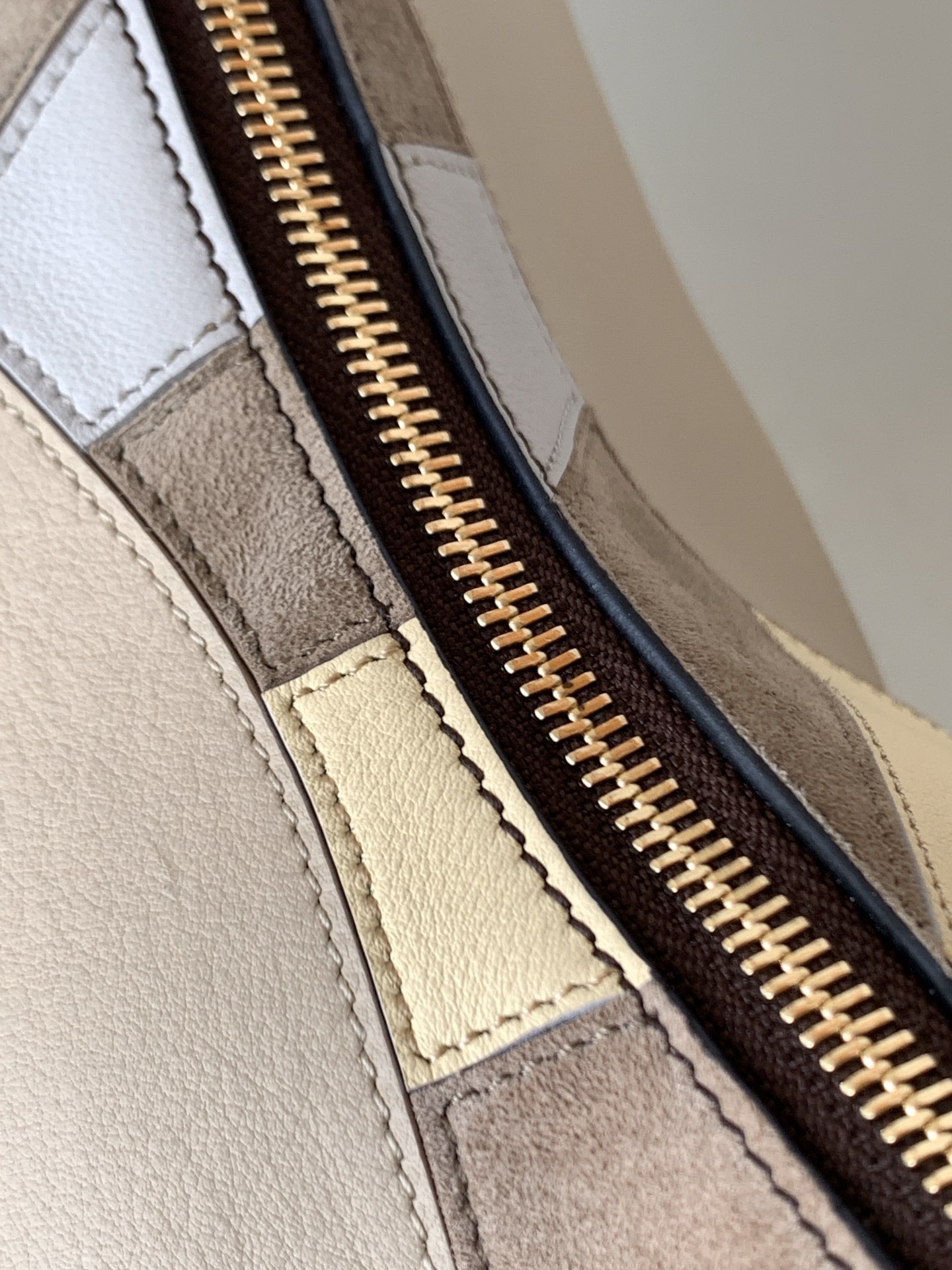 펜디 FENDI graphy 그라피 호보 백