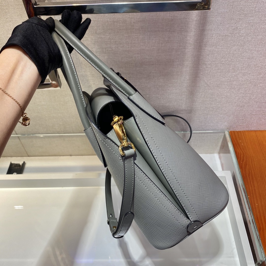 프라다 마니테 토트백 스몰