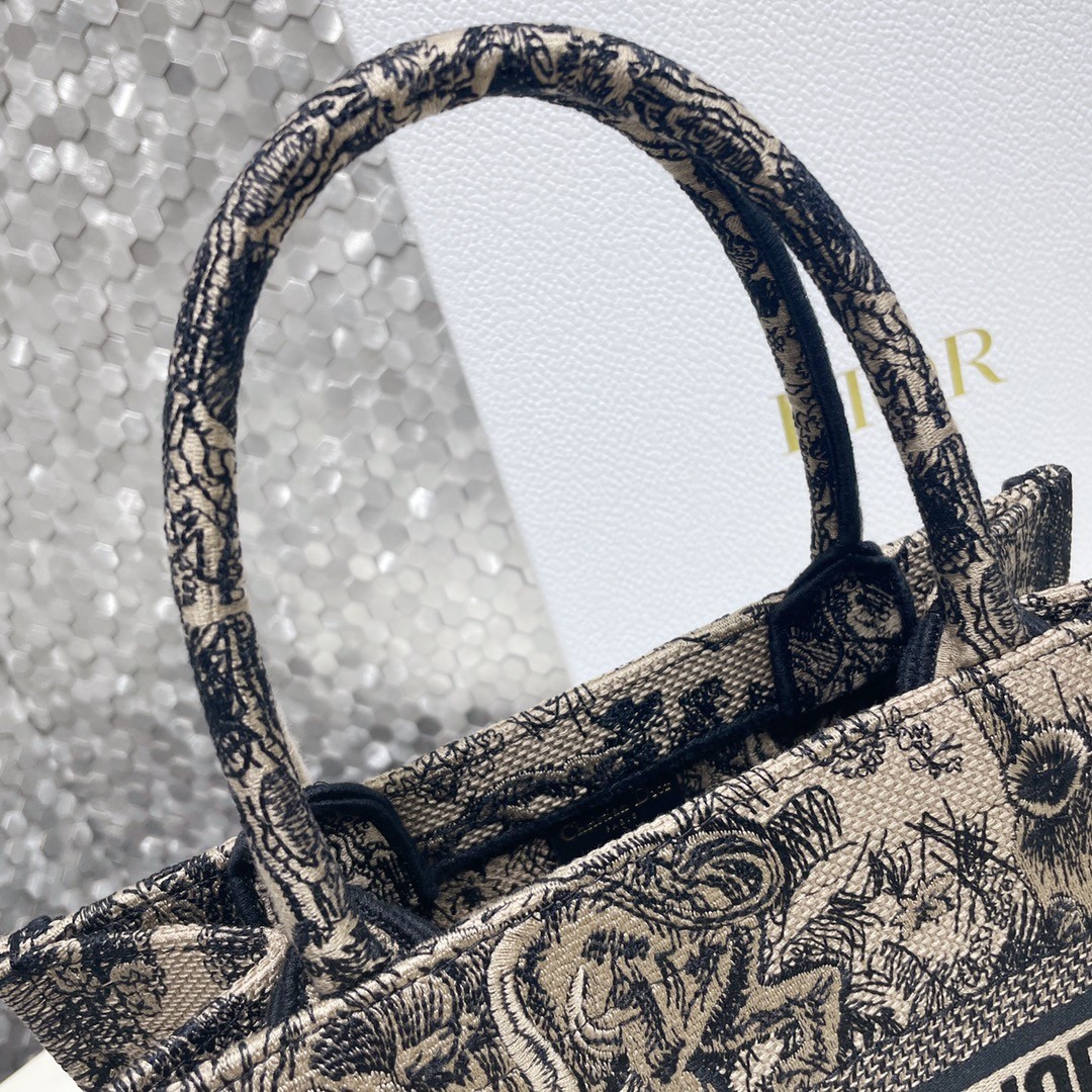 디올 북토트 스몰 쥬이 프린트 (베이지)