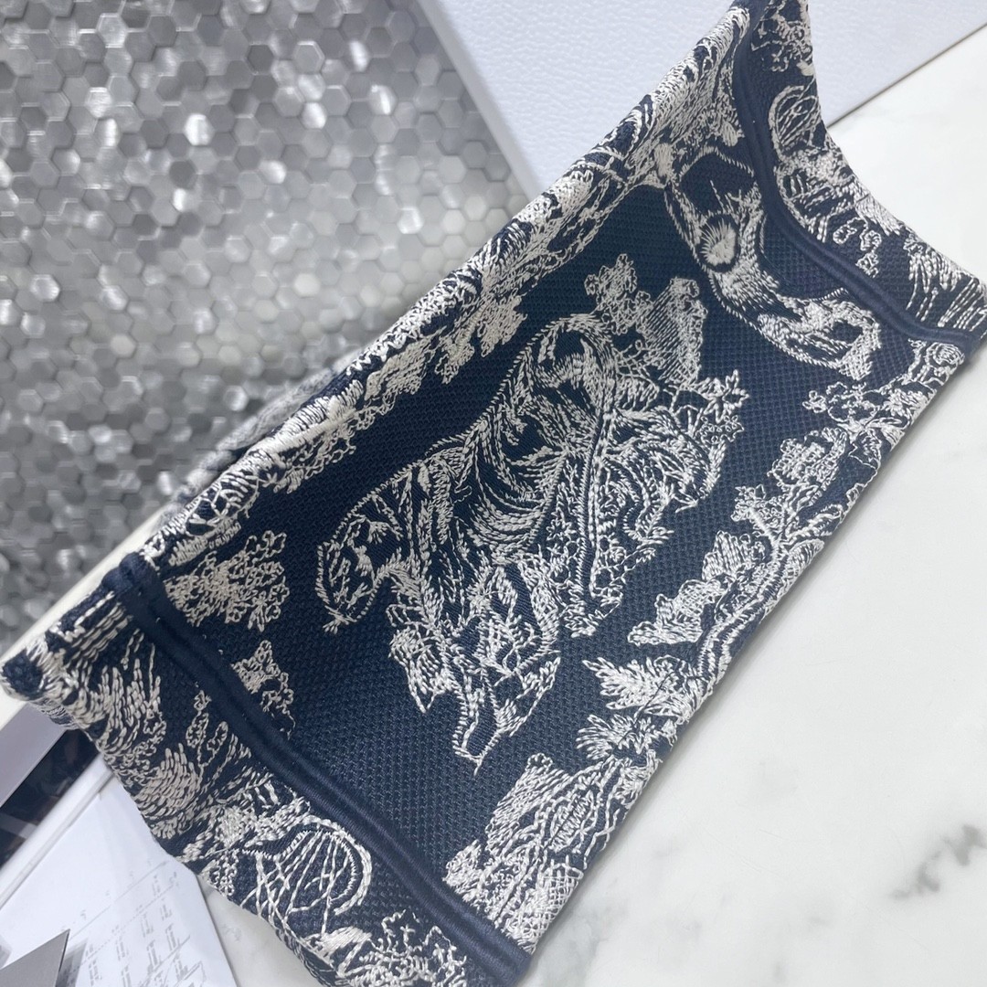 디올 북토트 리버스 프린팅 스몰  (네이비)