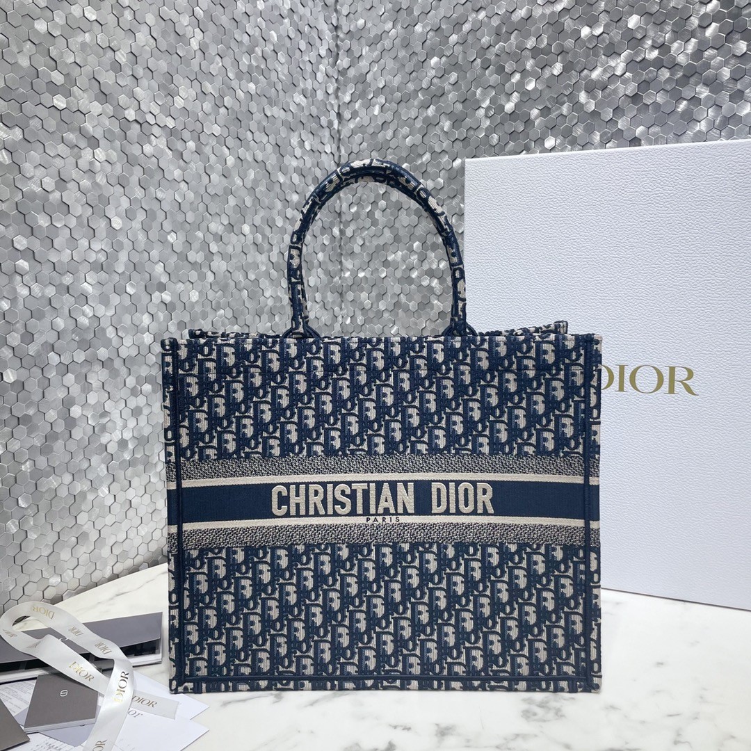 디올 북토트 오블리크 라지 (네이비)