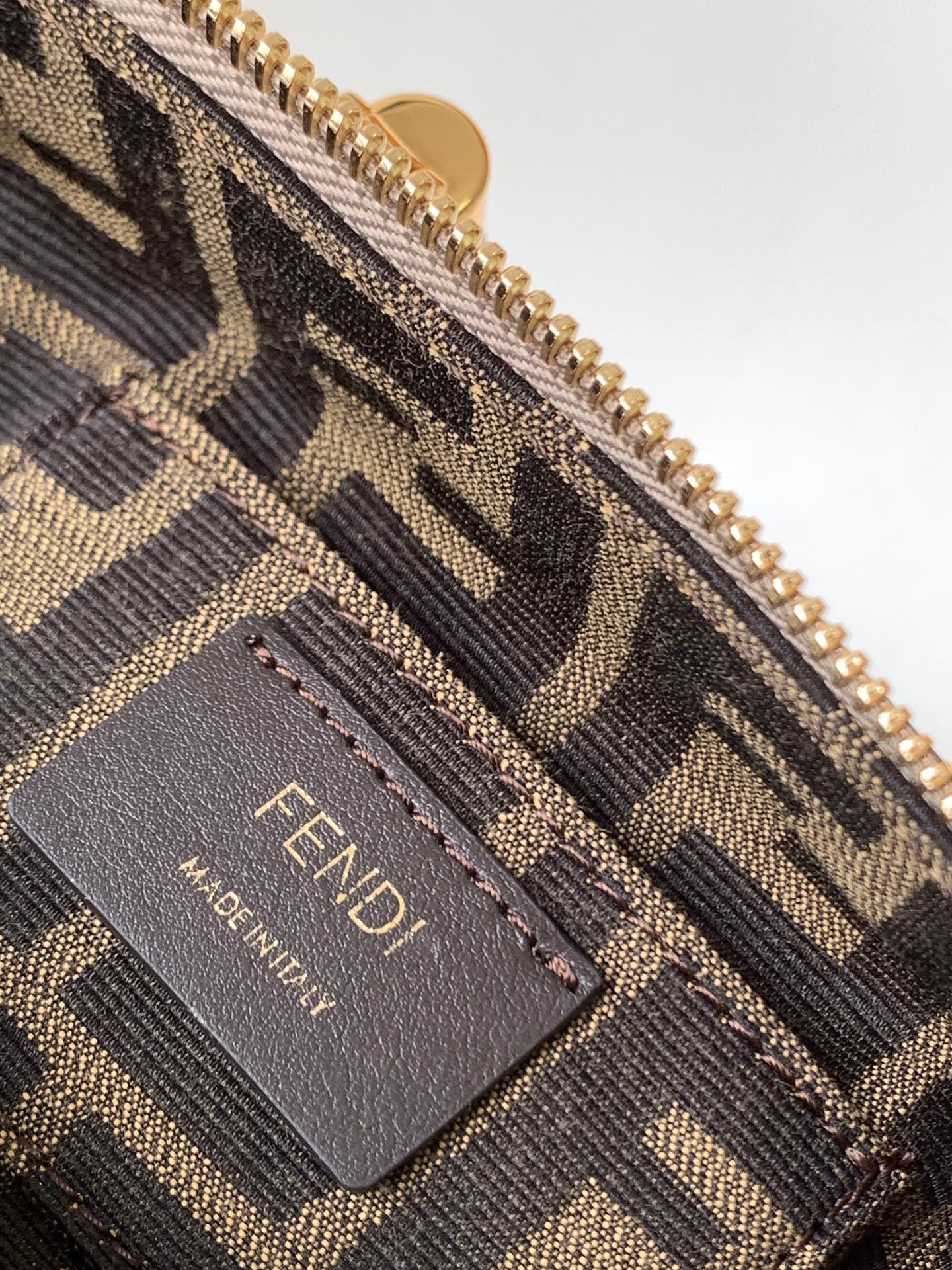 펜디 FENDI ByThe Way 바이 더 웨이 미니 토트 백