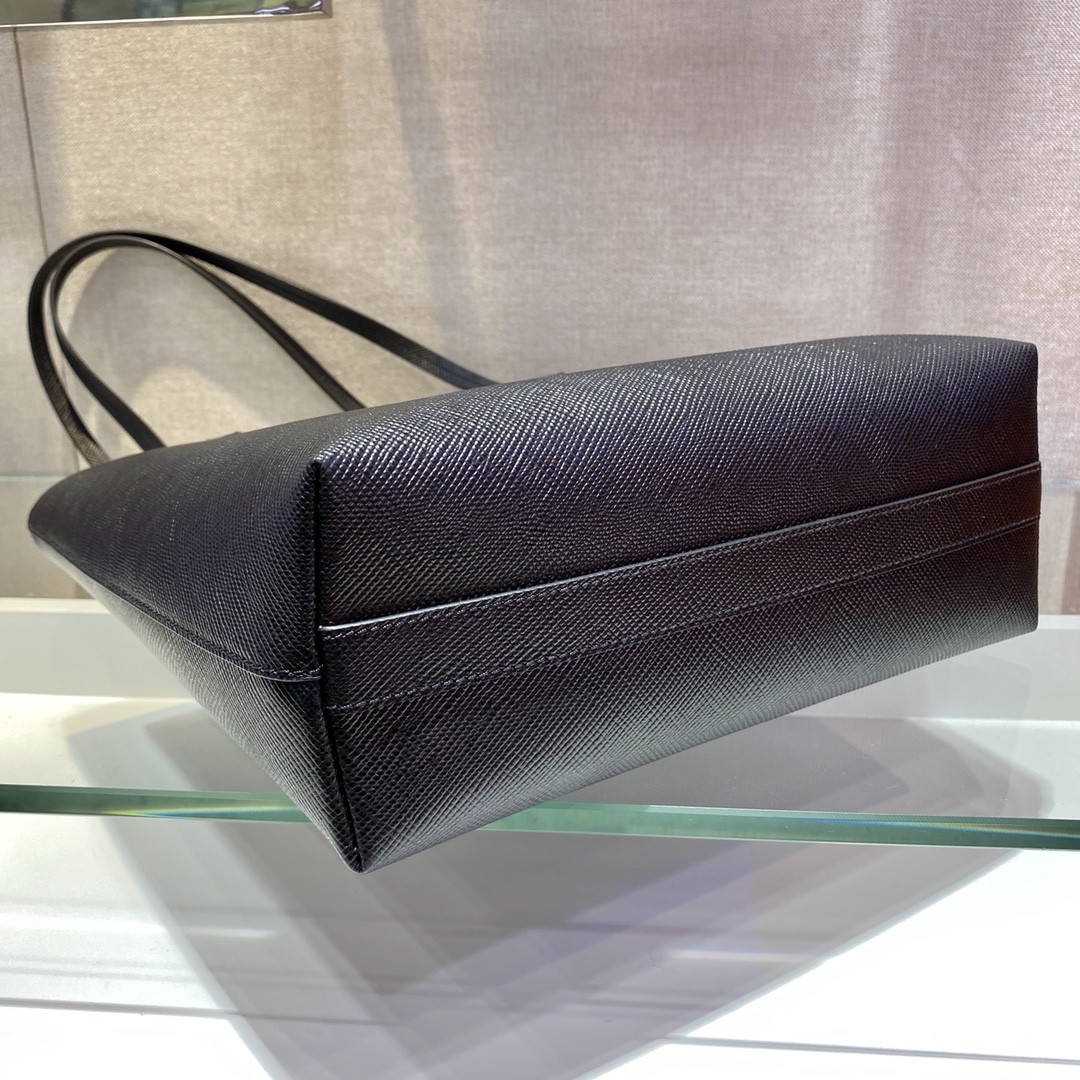 프라다 사피아노 토트백