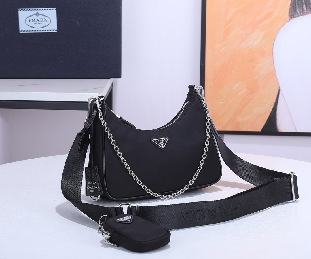 프라다 PRADA 테수토 체인 스트랩 호보백
