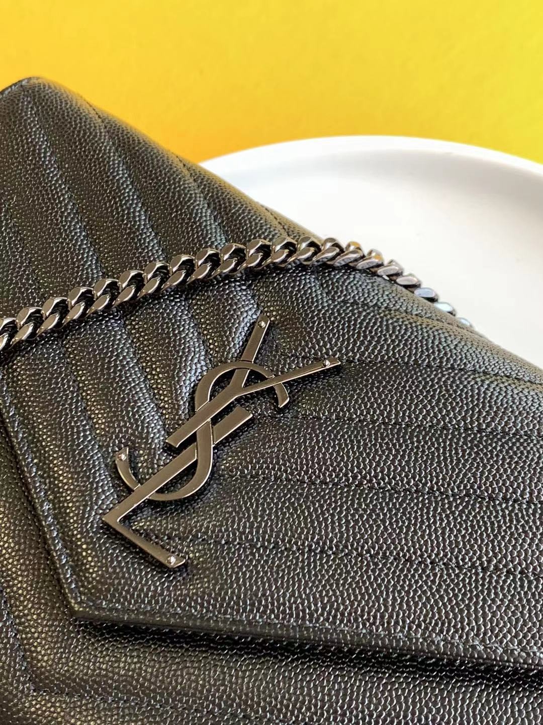 세인트로랑 YSL 로고 모노그램 체인 숄더백 블랙 (블랙흑장)