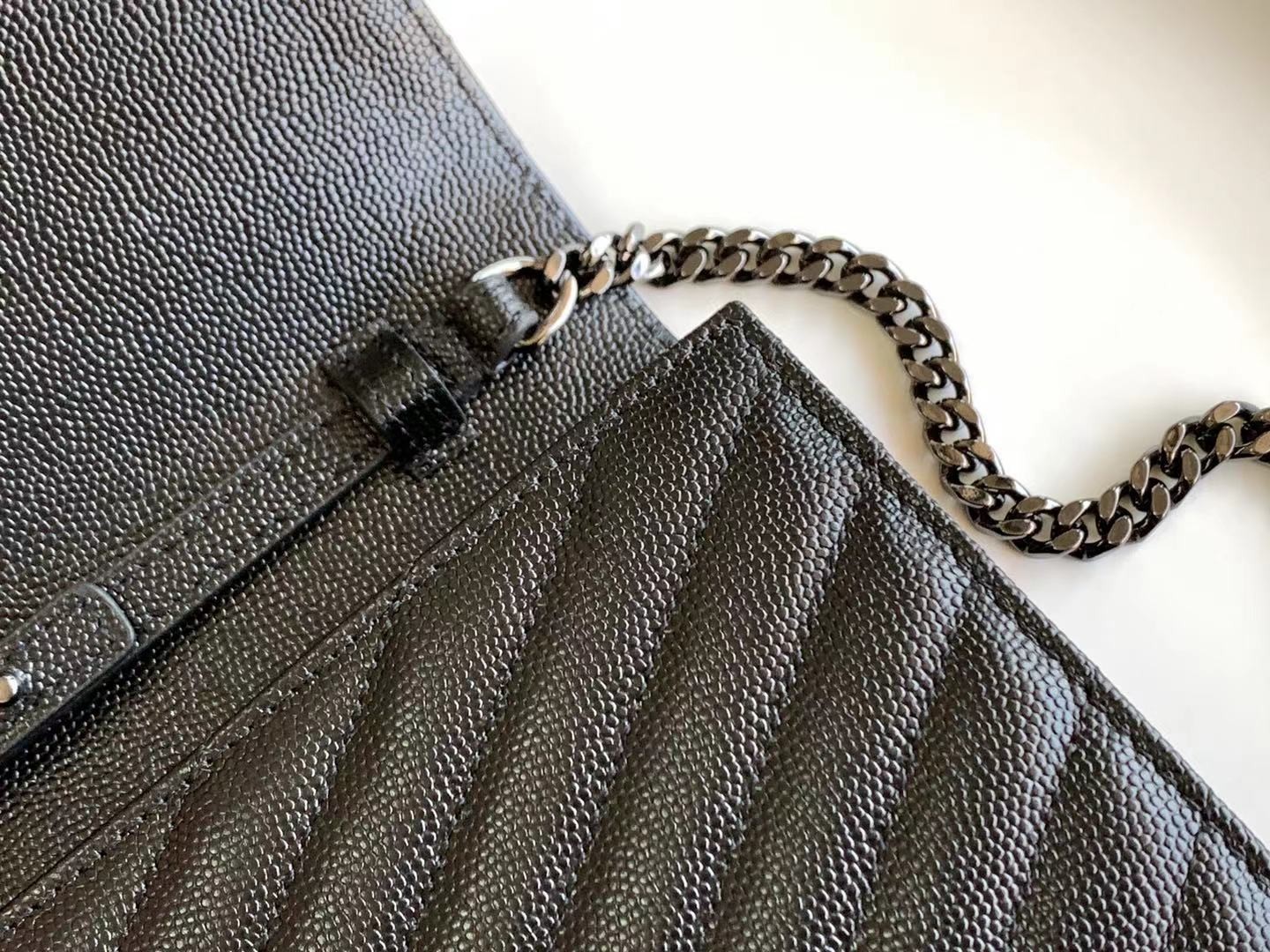 세인트로랑 YSL 로고 모노그램 체인 숄더백 블랙 (블랙흑장)