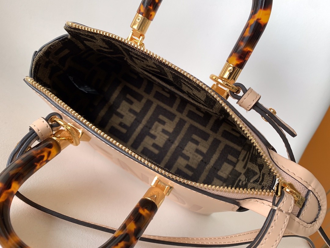 펜디 FENDI ByThe Way 바이 더 웨이 미니 토트 백