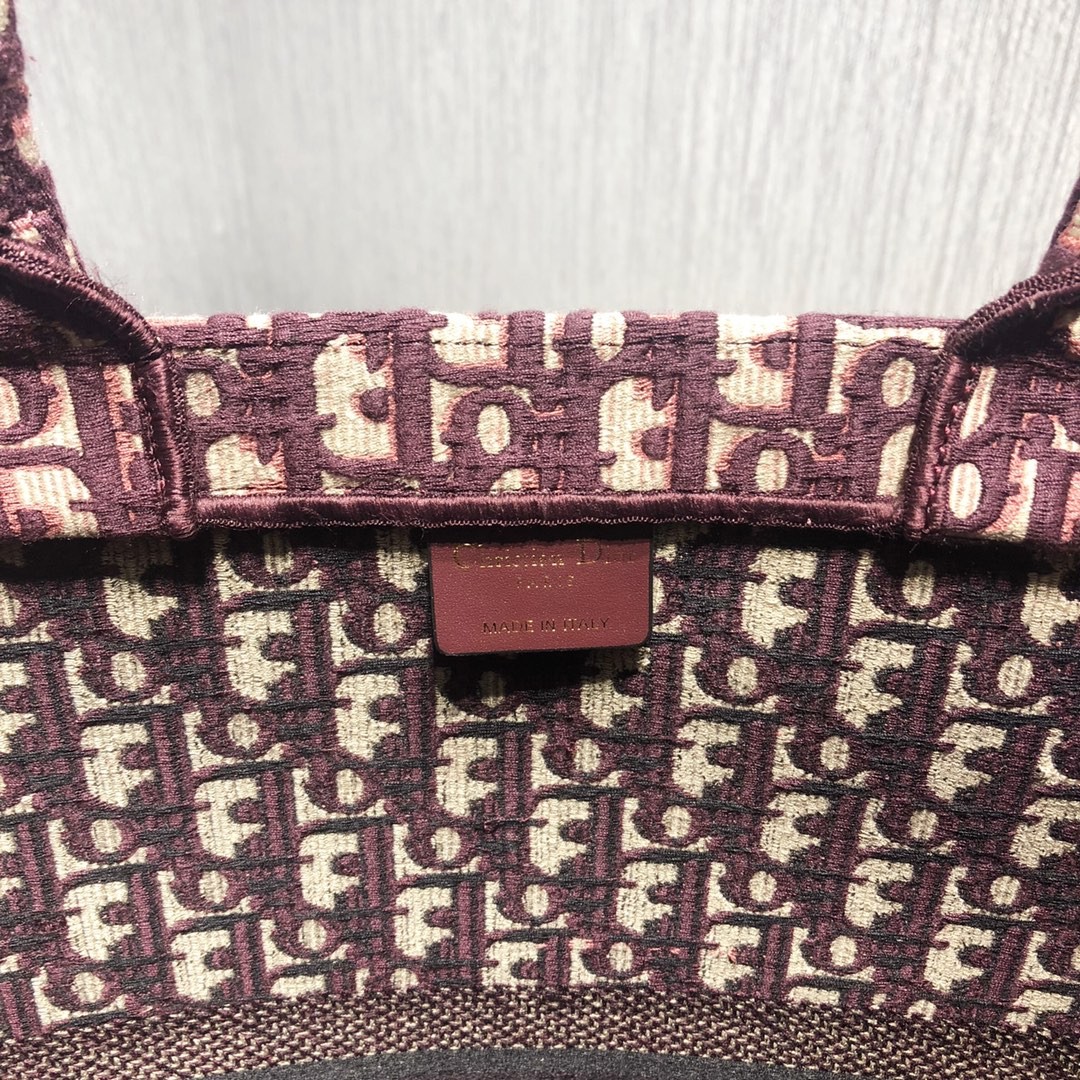 디올 북토트 오블리크 라지 (와인)