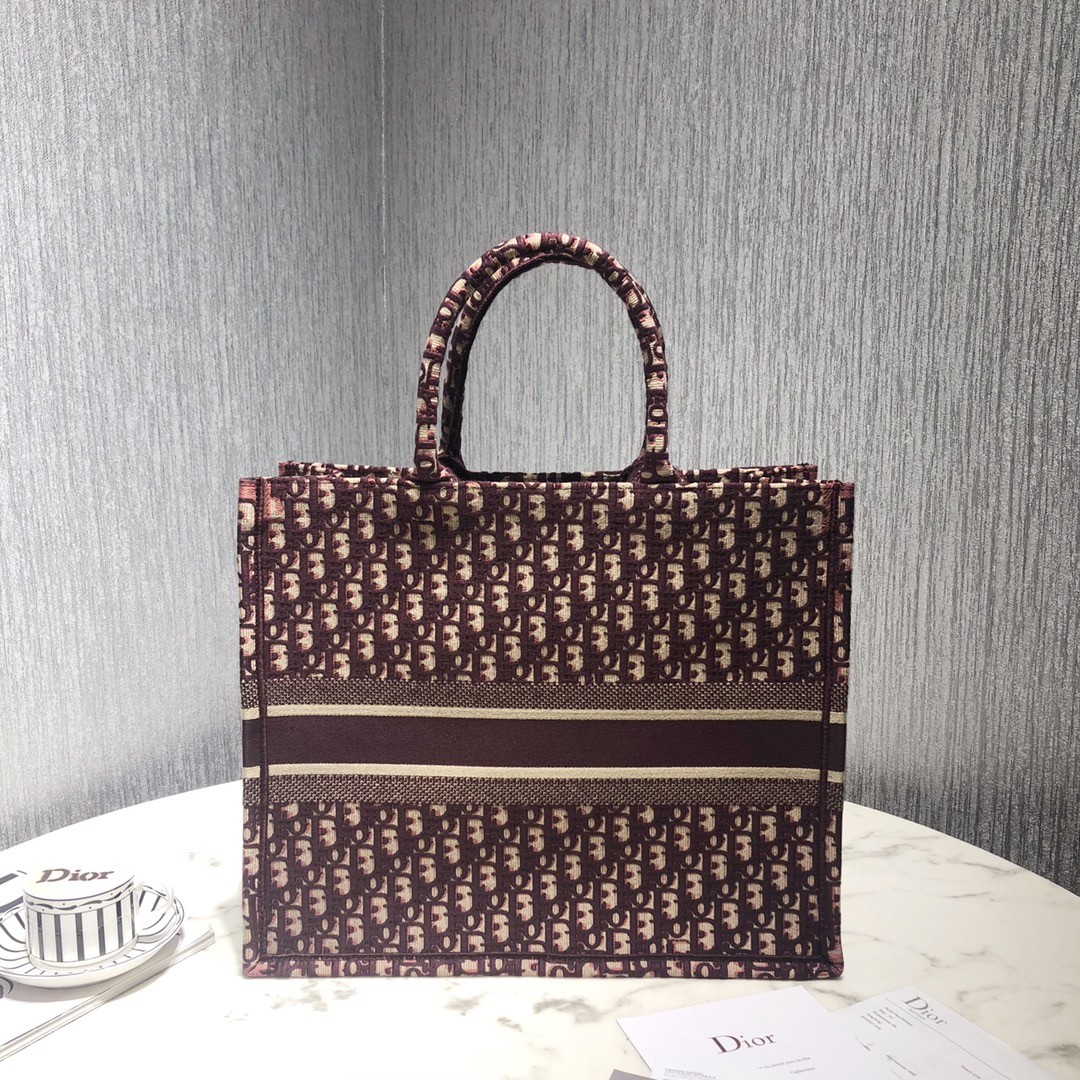 디올 북토트 오블리크 라지 (와인)