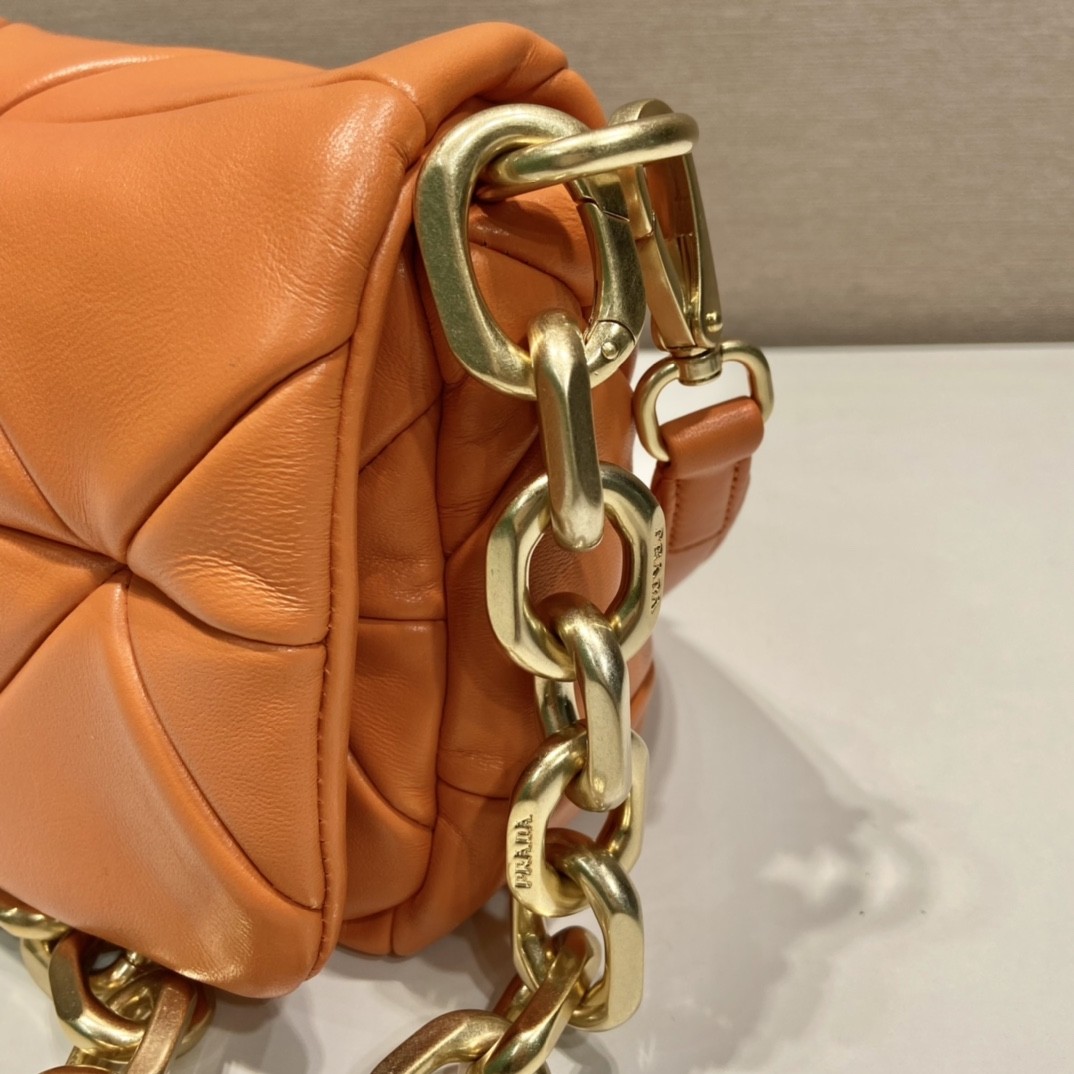 프라다 PRADA 시스템 나파 숄더백