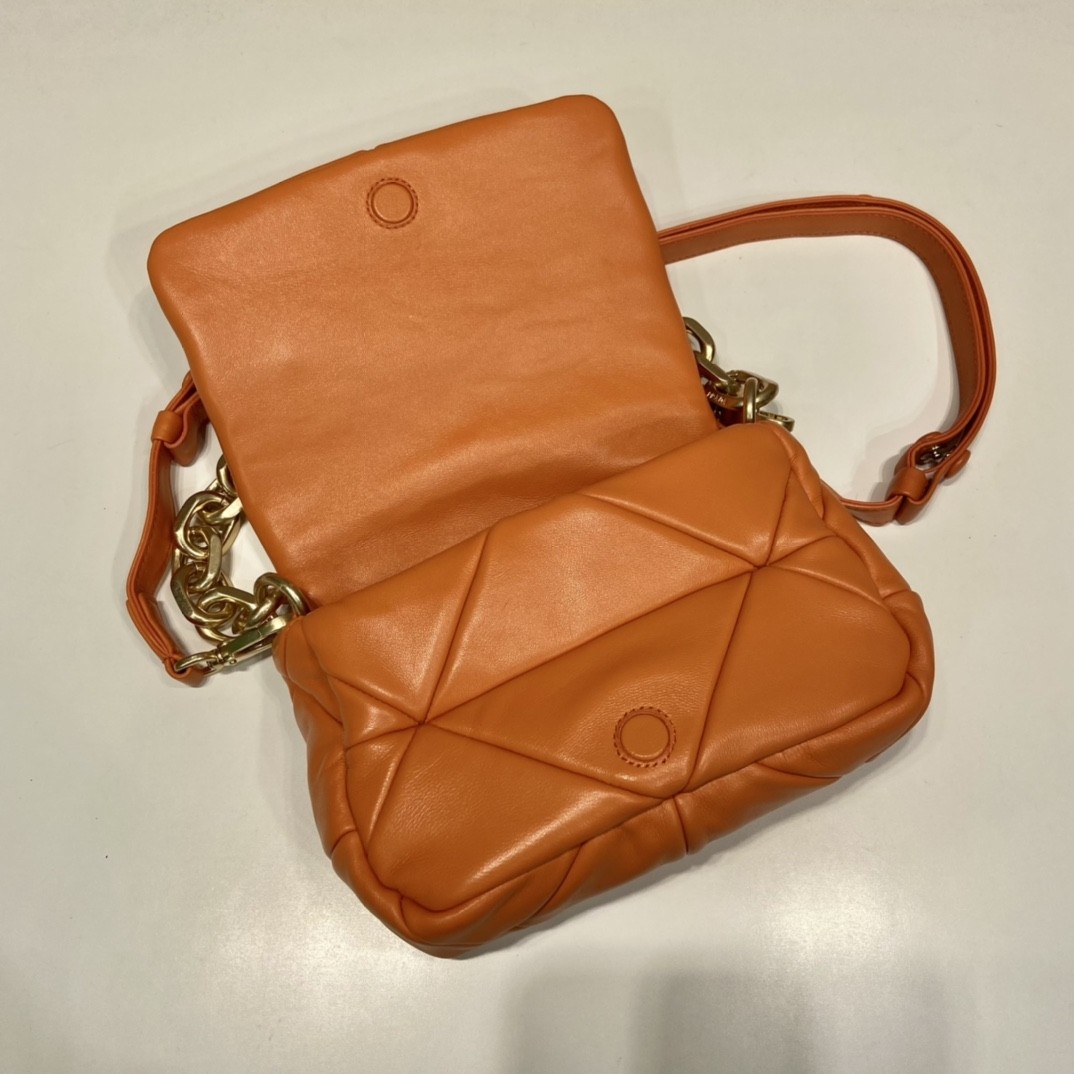 프라다 PRADA 시스템 나파 숄더백