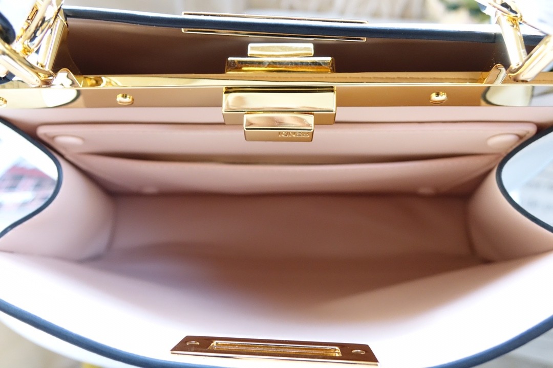 펜디 FENDI 아이코닉 피카부 아이씨유 토트백