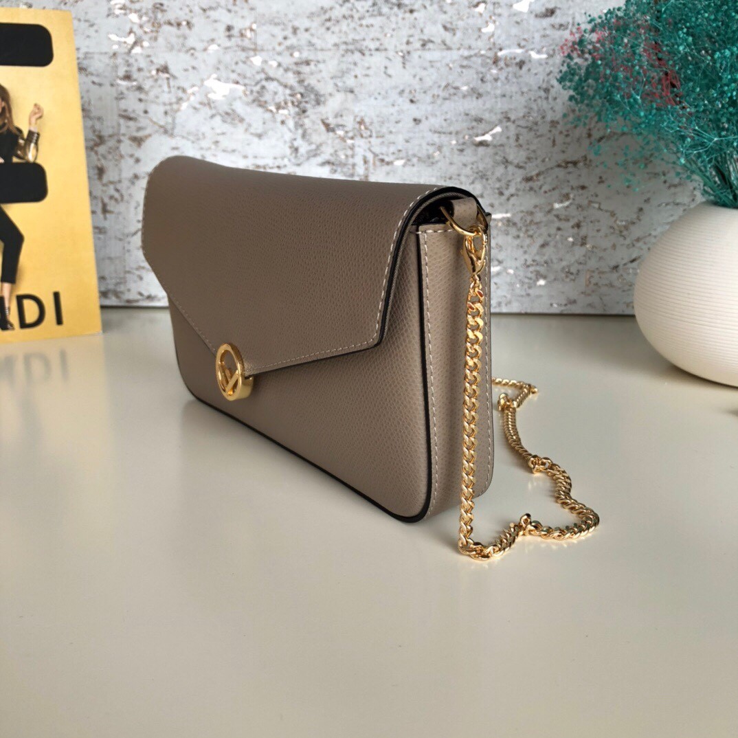 펜디 FENDI 체인 숄더 백