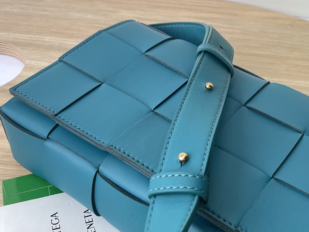 보테가베네타 카세트백